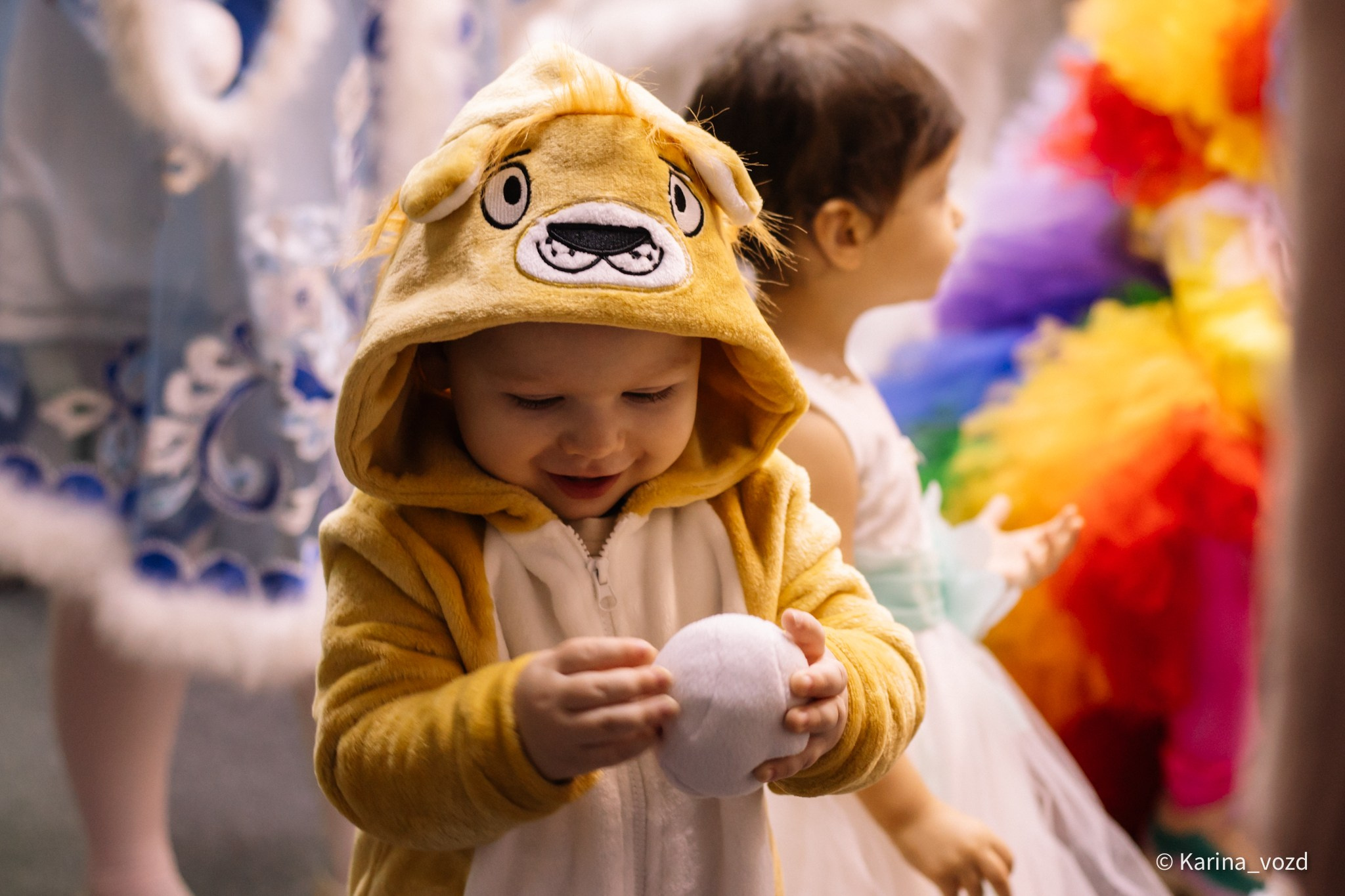 Новогодняя елочка для малышей в творческом бюро «Зеленая груша». Репортажный фотограф в Москве и Зеленограде Karina-vozd