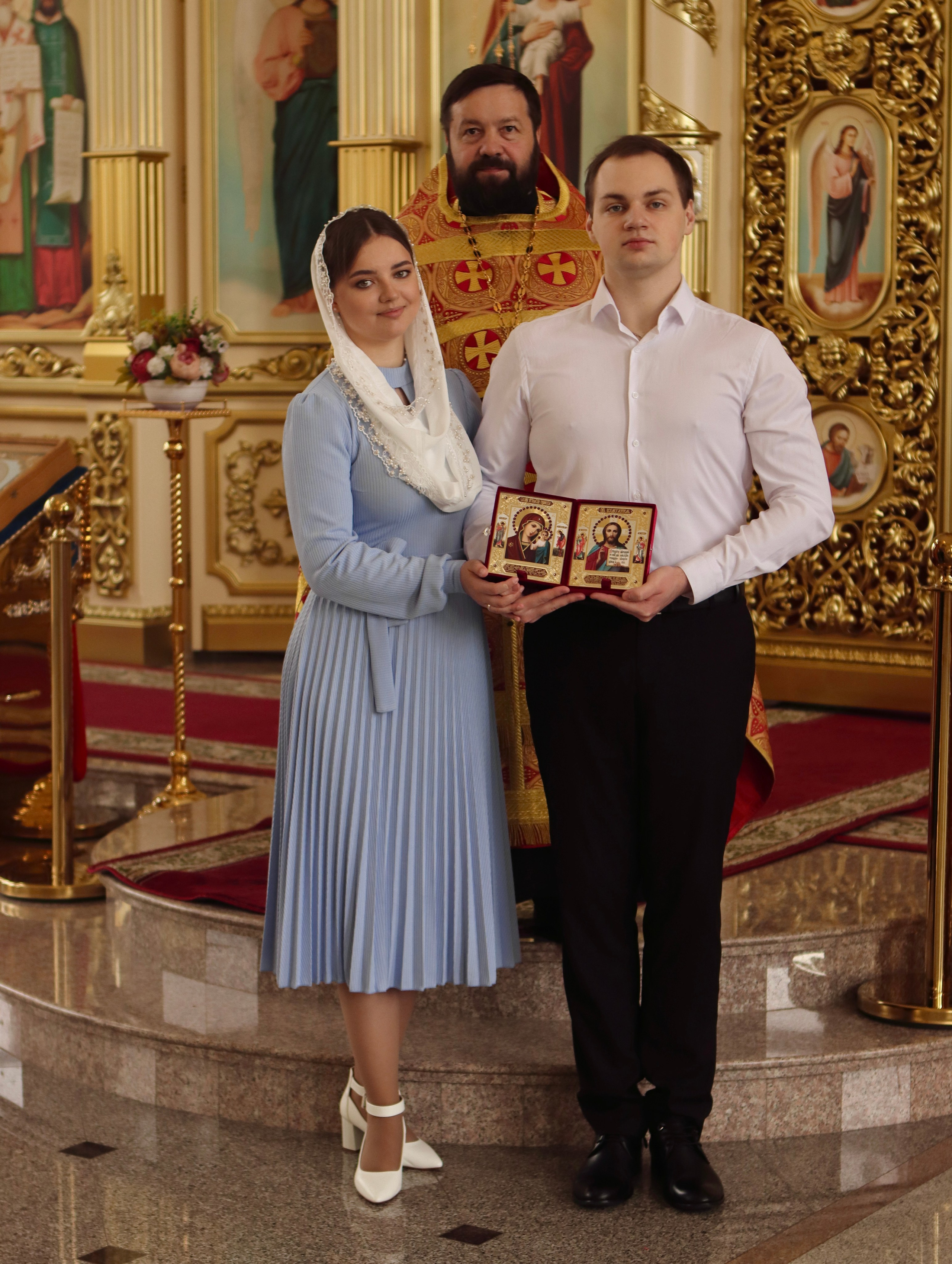 Екатерина и Александр — таинство венчание. Фотограф в Курске Смирнов Евгений