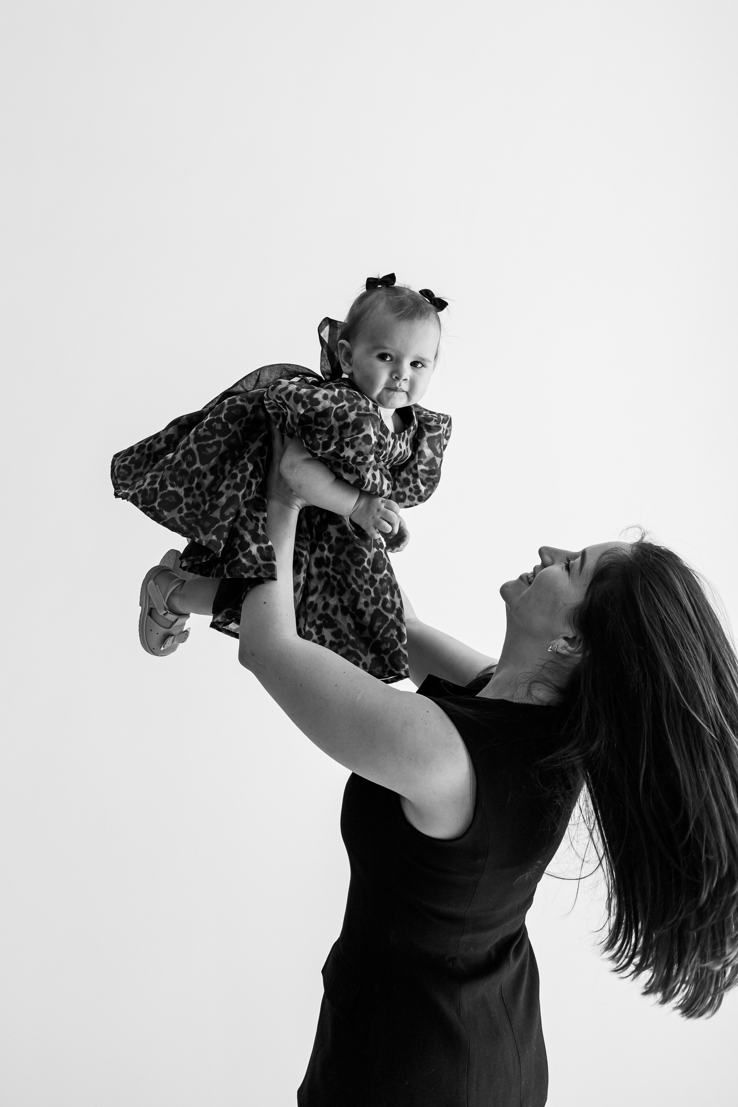 Семейная фотосессия к первому годику. Семейный фотограф в Волгодонске Краченцева Анна