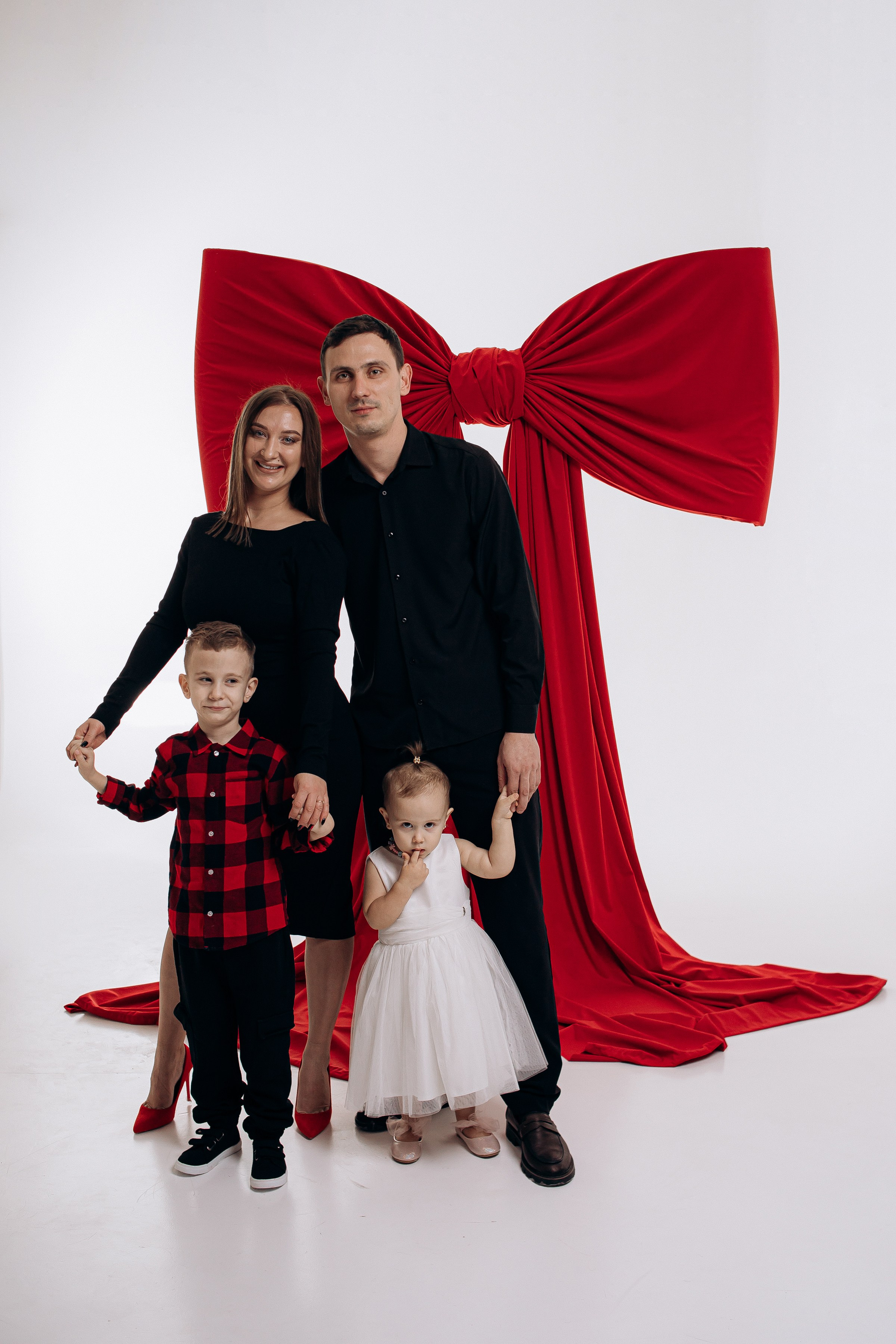 Леша Лена Захар и Саша. Семейный фотограф в Волгодонске Краченцева Анна