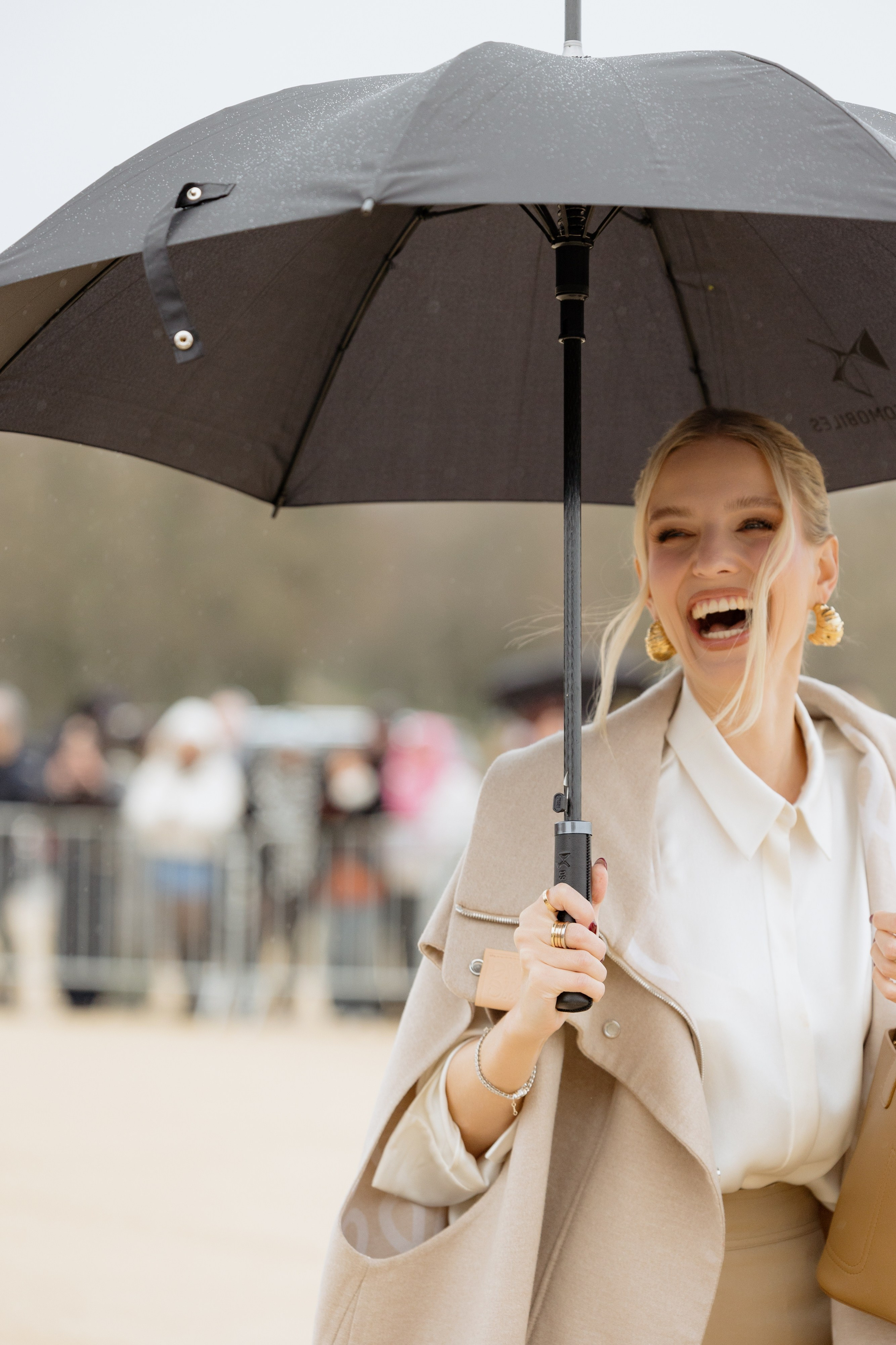 LOEWE PFW WOMENSWEAR FALL-WINTER 24/25. Photographer in Milan Ivan Goncharov