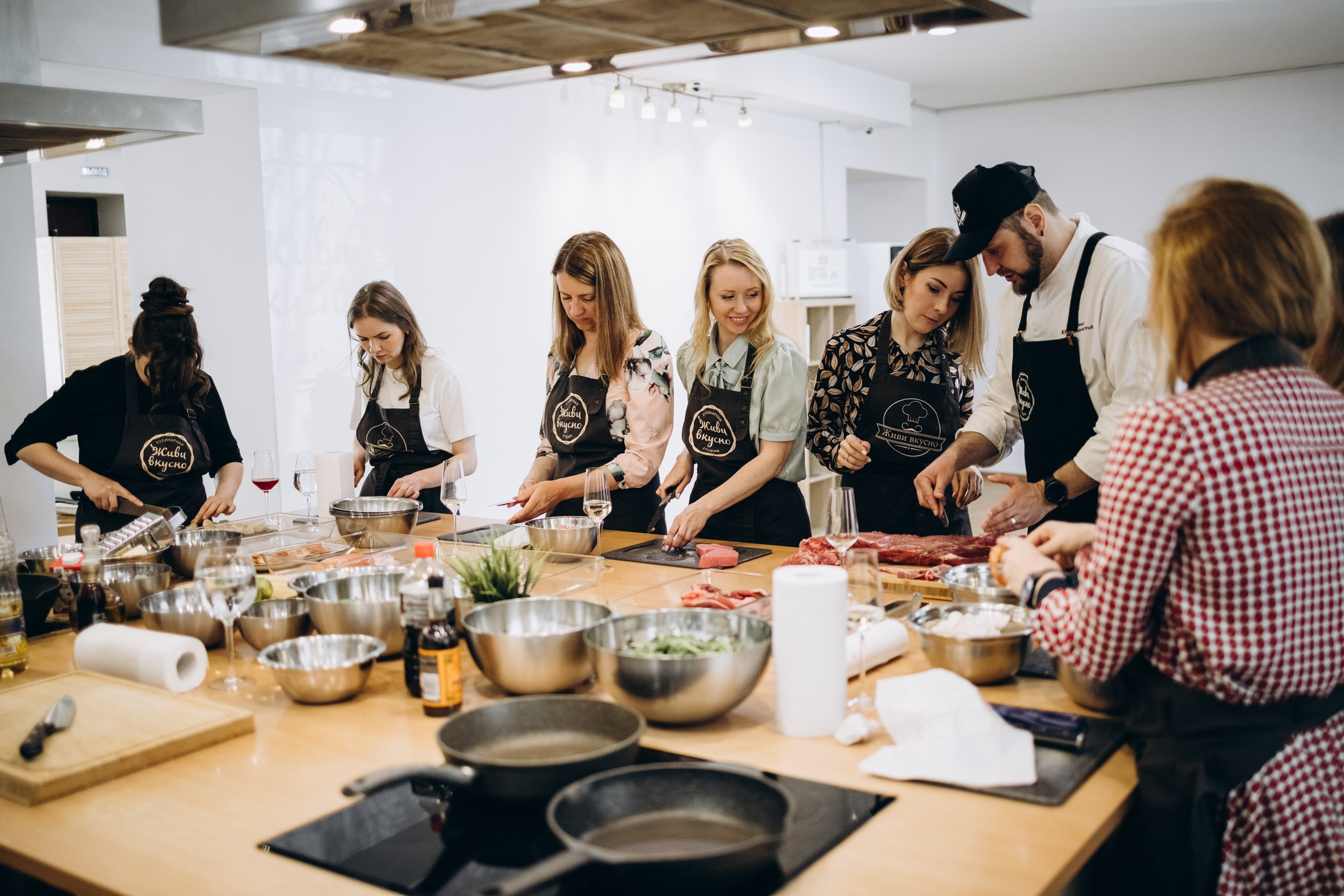 Кулинарный мастер-класс в студии «Живи вкусно». Фотограф в Москве