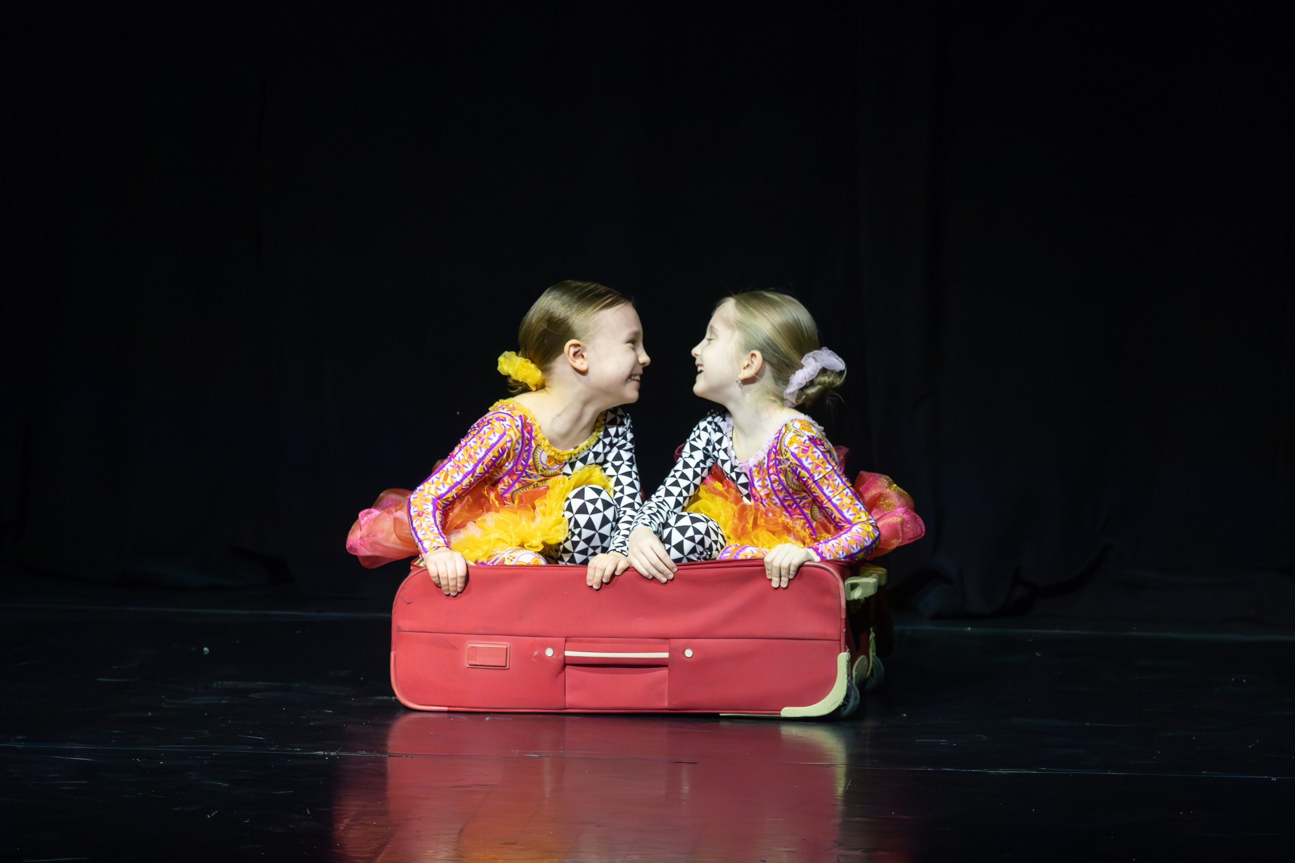 Танцевальные студии. Выпускные альбомы для школ и детских садов — фотокниги и виньетки