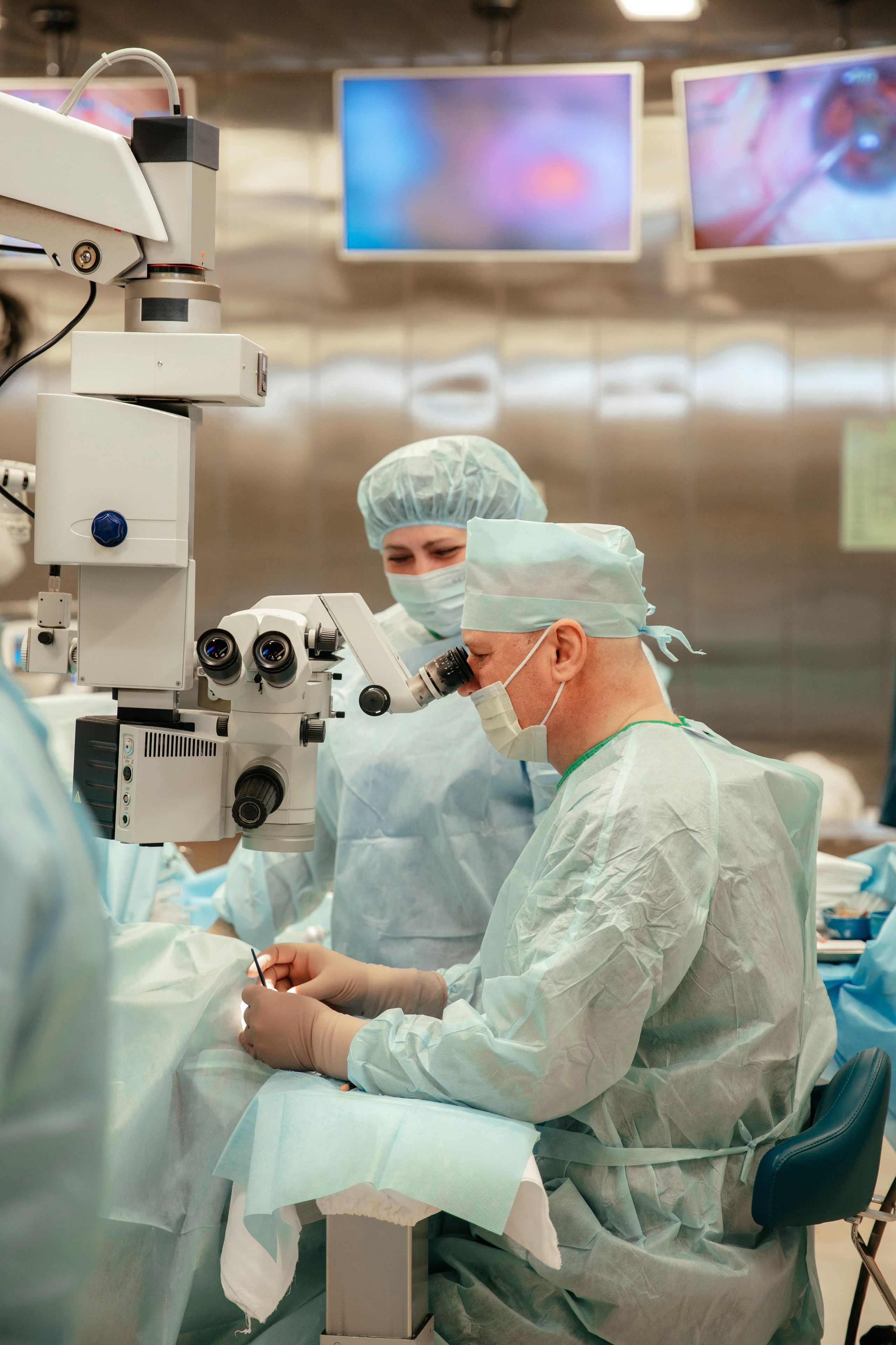 Фотосъемка в МНТК «микрохирургия глаза». Фотограф для бизнеса Константин Брусницын в Екатеринбурге