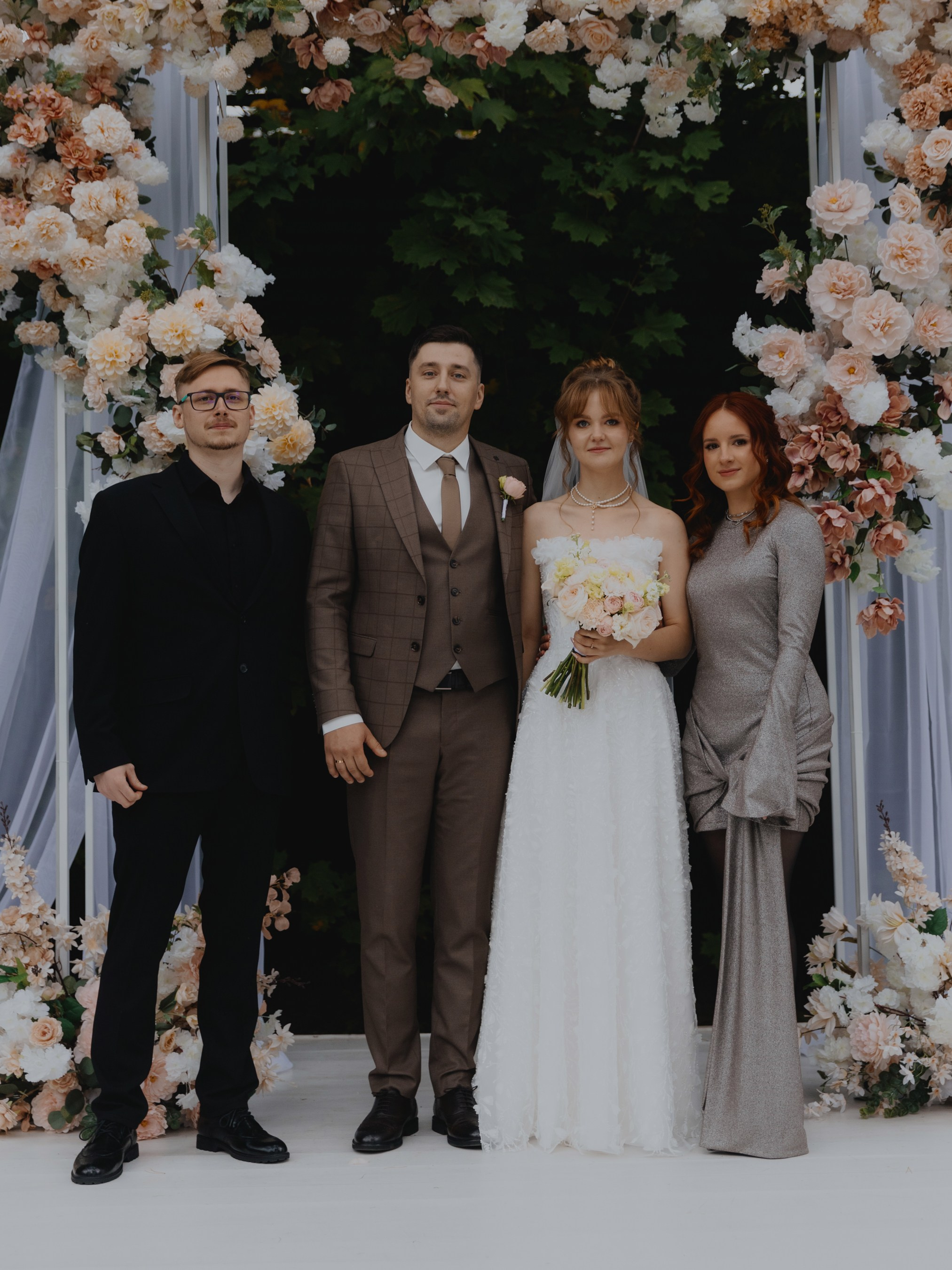 Сергей и Даша (полный день). Свадебные фотографы в Гомеле и Минске Сергей и Анастасия Фещенок