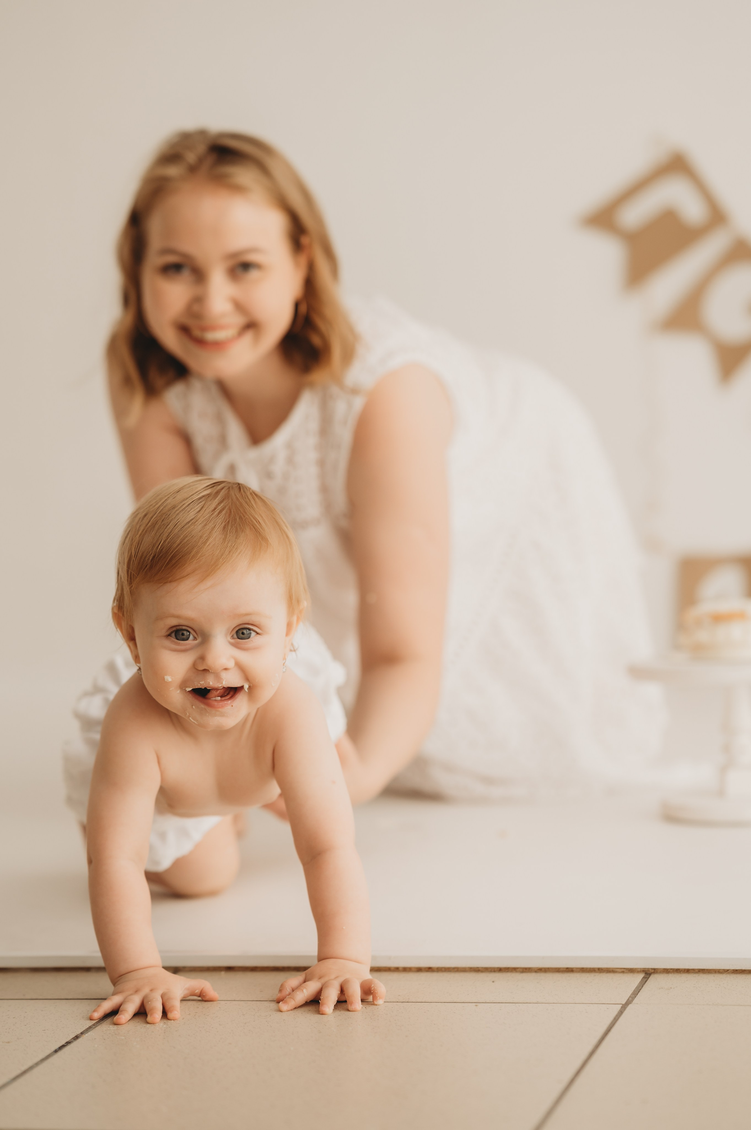 Семейные фото в минимализме. Детский и семейный фотограф Ирина Гладких