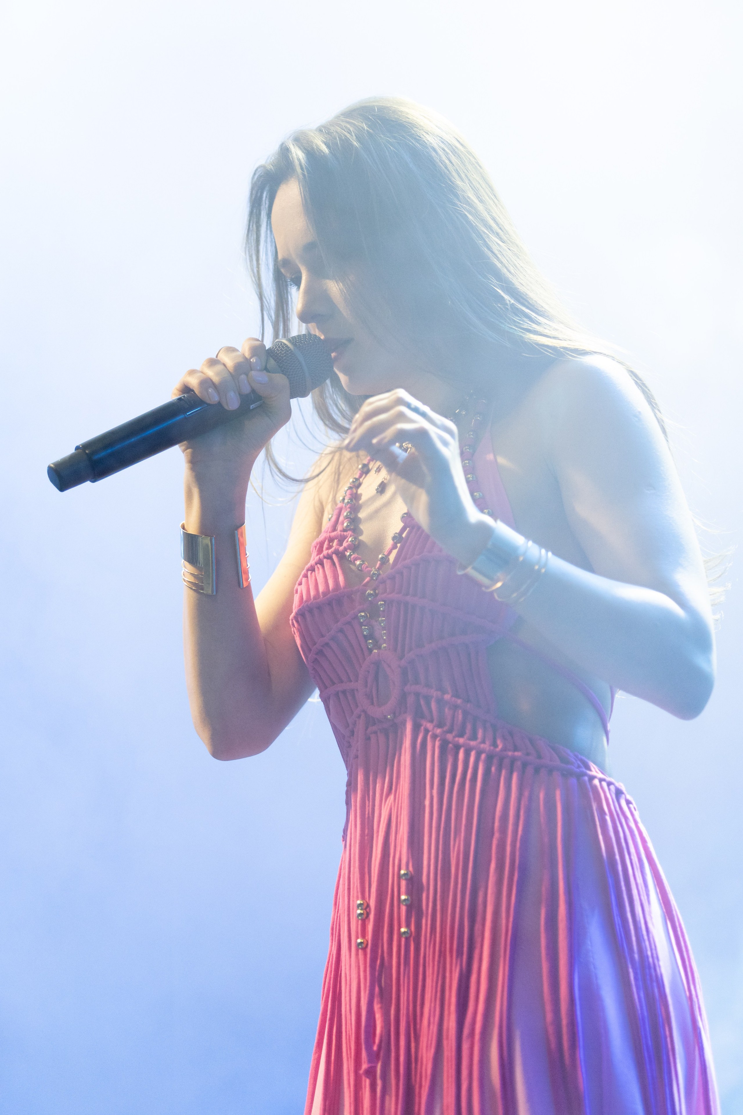 Концерт tAISh в клубе «Аврора» 20.03.2026 (Санкт-Петербург). Портретный фотограф в Санкт-Петербурге Вадим Корнеев