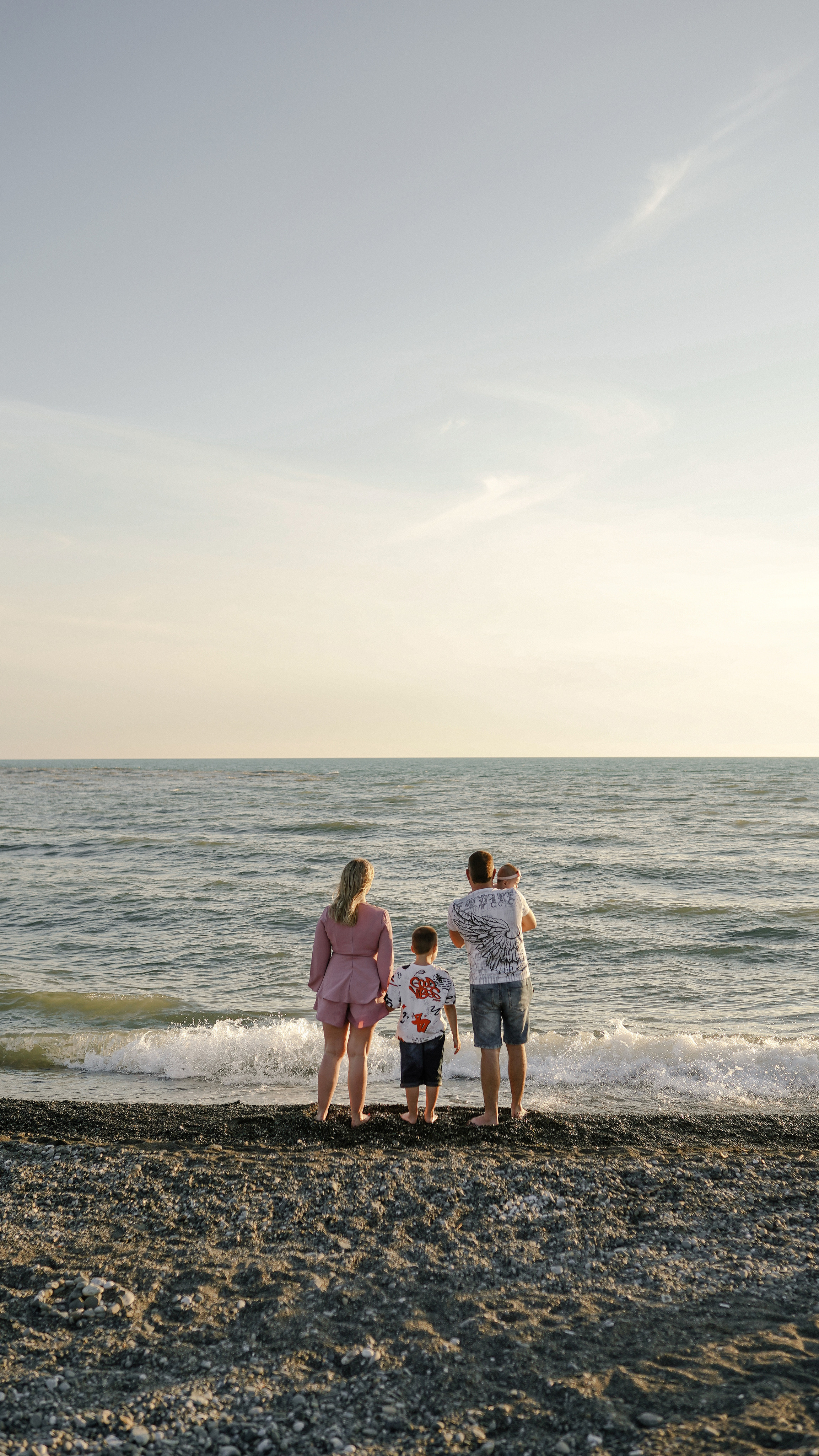 Виолетта, Николай, Родион, Арина. Милана Довгаль - семейный фотограф и видеограф  в Адлере и Сочи