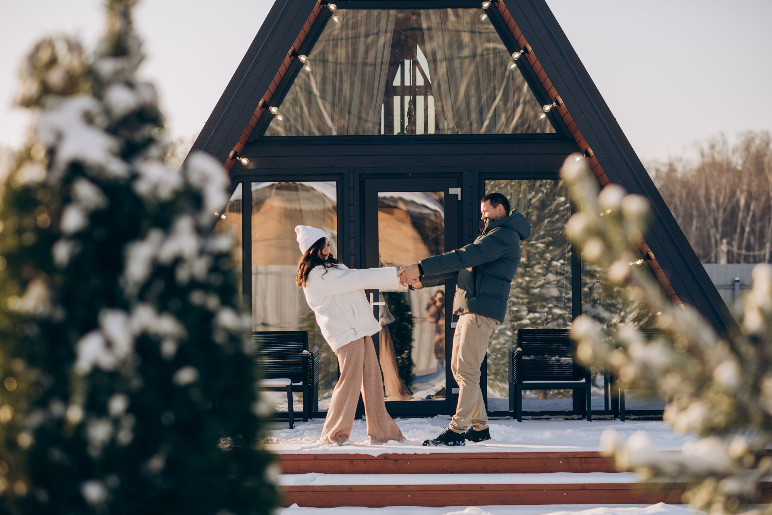 Зимняя фотосессия в домике A-frame. Семейный фотограф в Домодедово и Москве Елена Пичугина