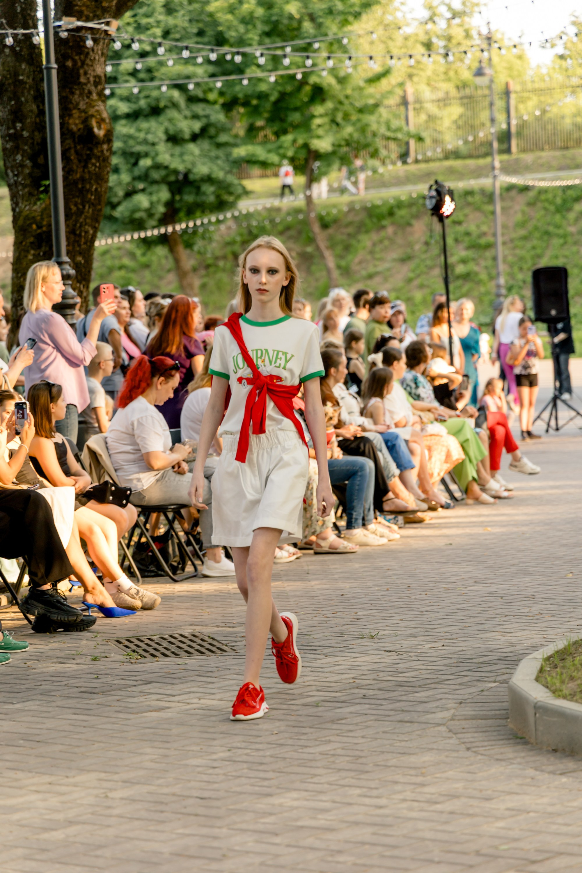 Smolensk Fashion Week 2025_показы_ДЕНЬ 1_ВЕЧЕРНИЙ ПОКАЗ_19:00. Главная