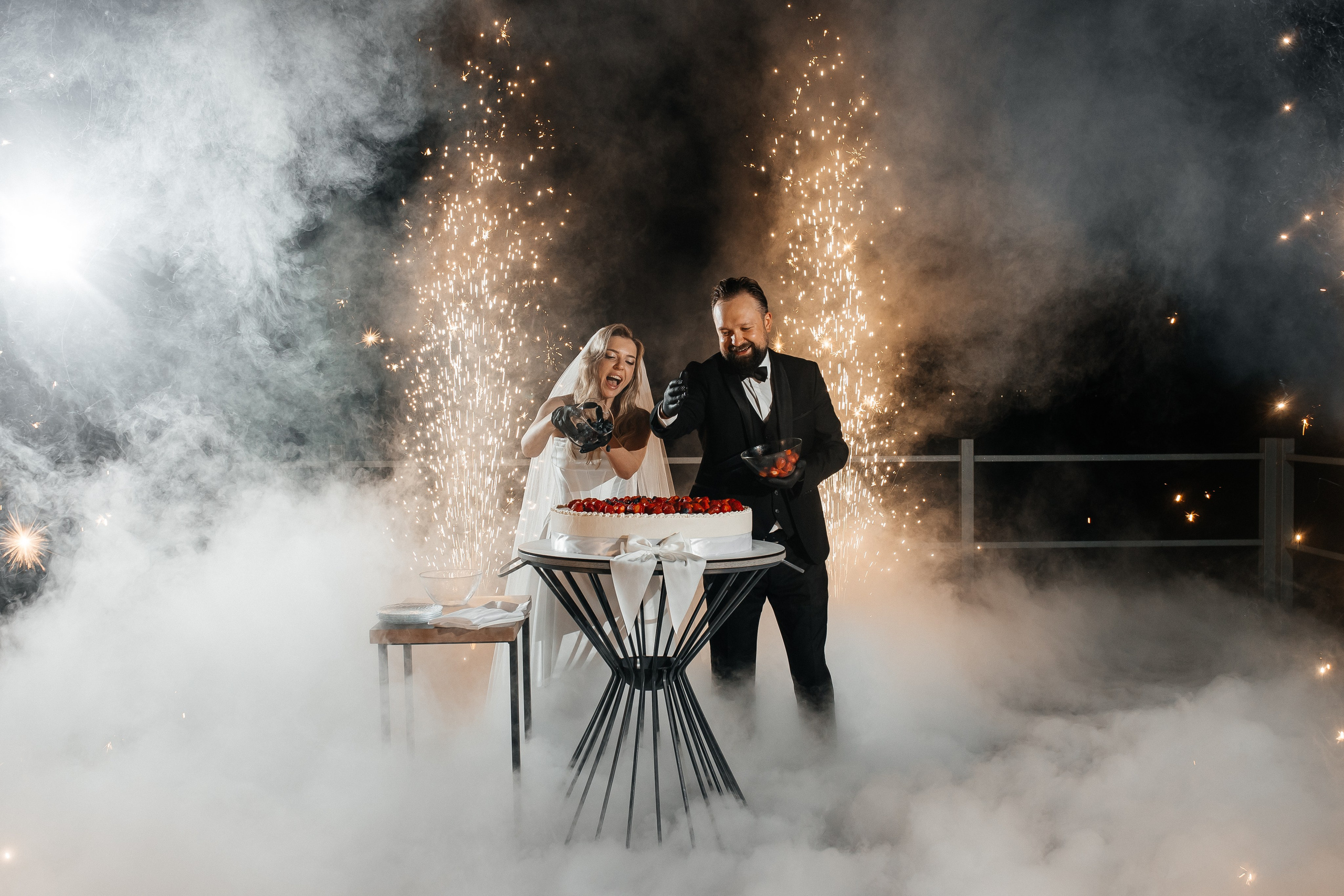 Илья и Инна 2025 Небо. Свадебный и портретный фотограф Алина Иванова. Екатеринбург-Москва