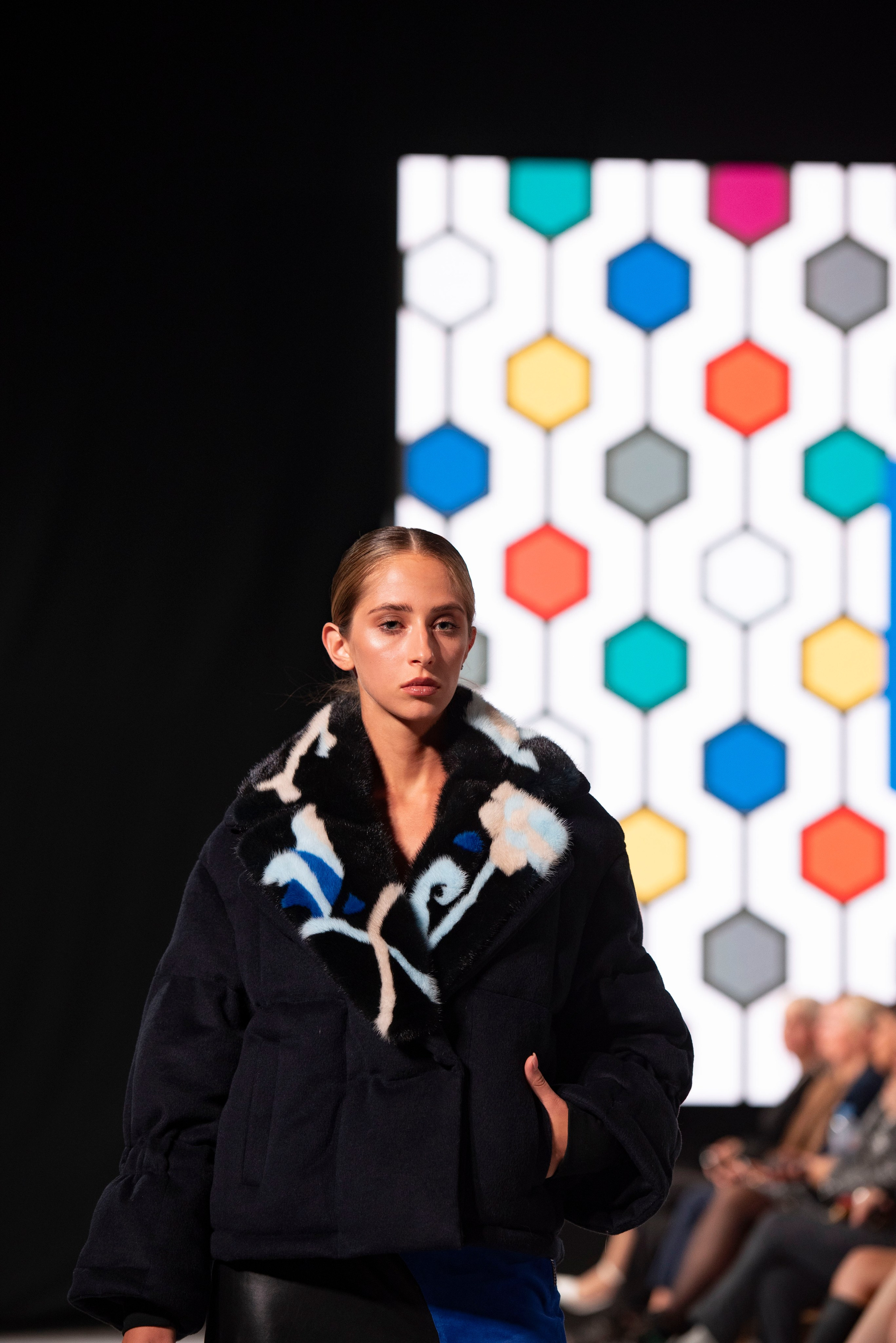 Фотограф на модельный показ. Свадебный, семейный, фэшн фотограф, школьный фотограф в Сочи