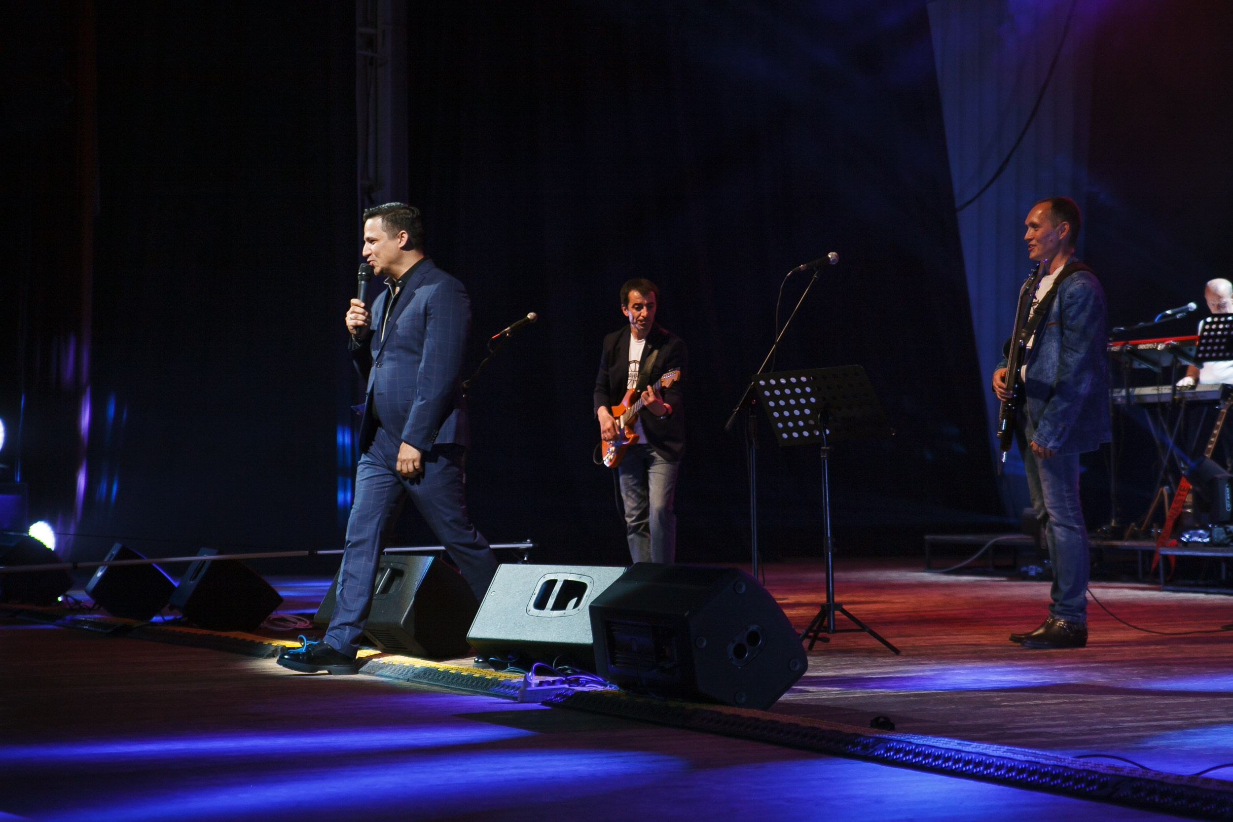 ЦКЗ перезагрузка ХХ века. Свадебный и детский фотограф в Волгограде Слава Белов