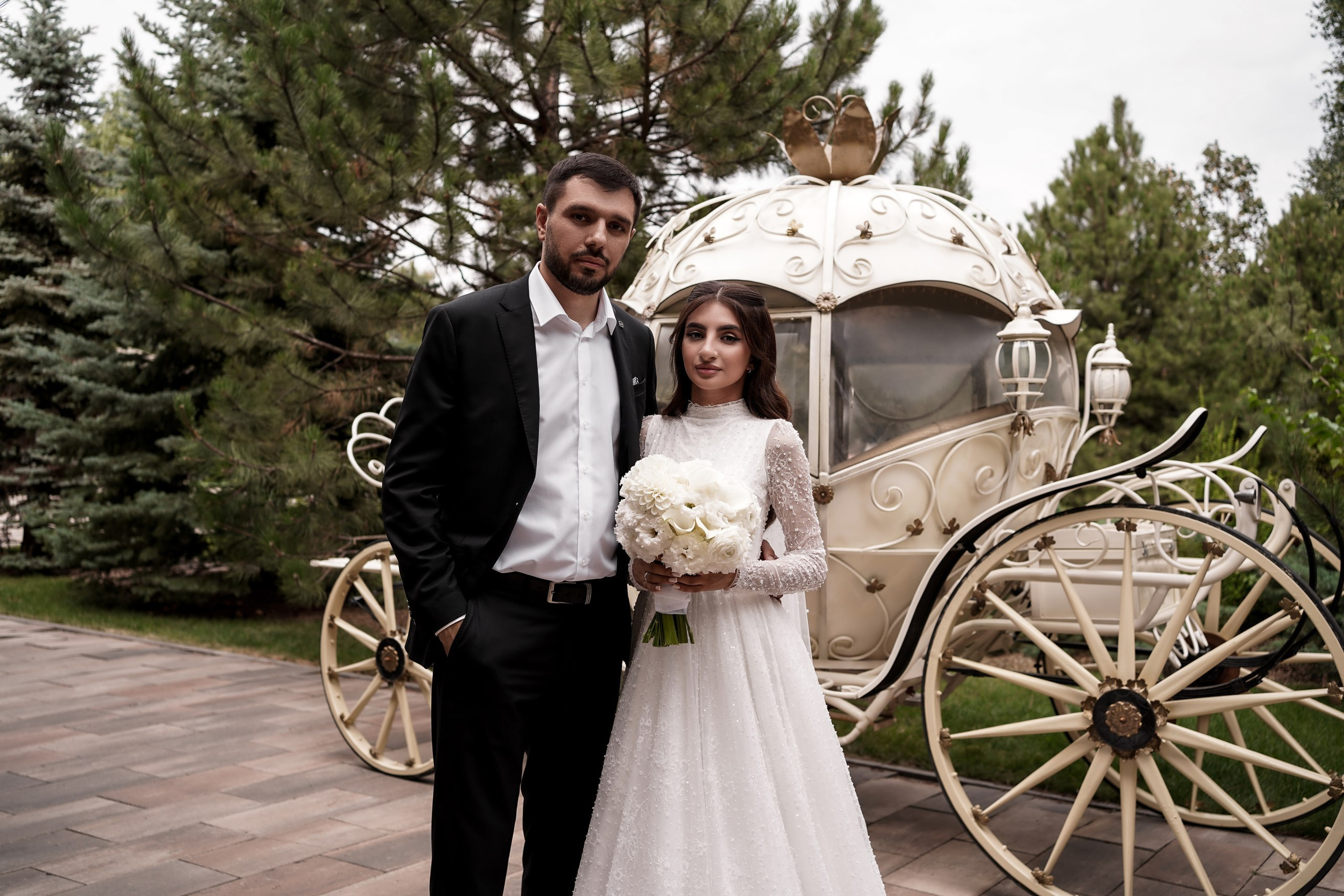 Свадебный фотограф в Ростове-на-Дону. Фотосессия в отеле Графский парк. Абдул и Фируза. Свадебный фотограф в Ростове-на-Дону. Таинство Крещения и Венчания, семейные фотосессии. Алёна Чёботова