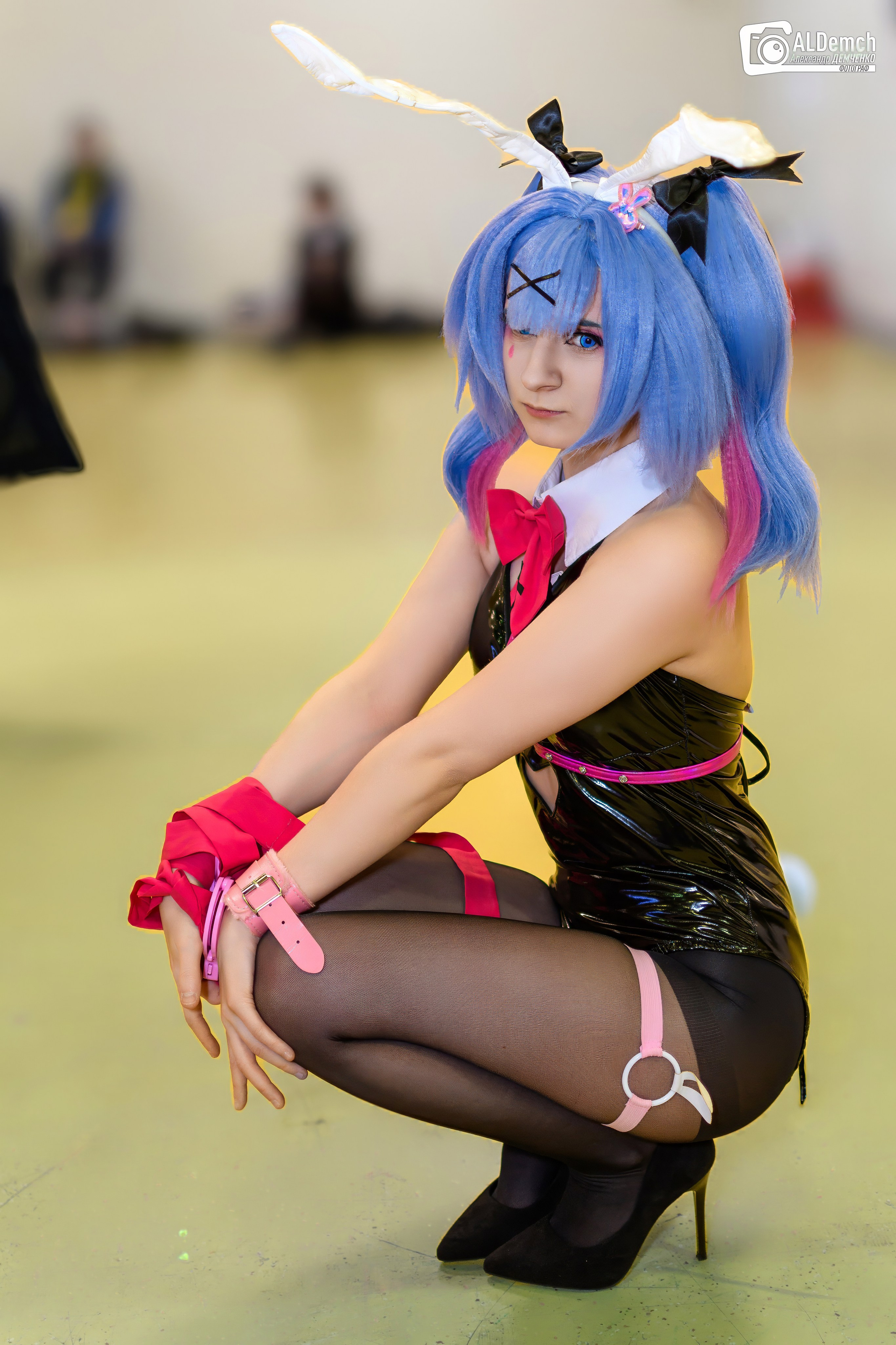 Аниме картинки персонажей и косплей фото в России Москве