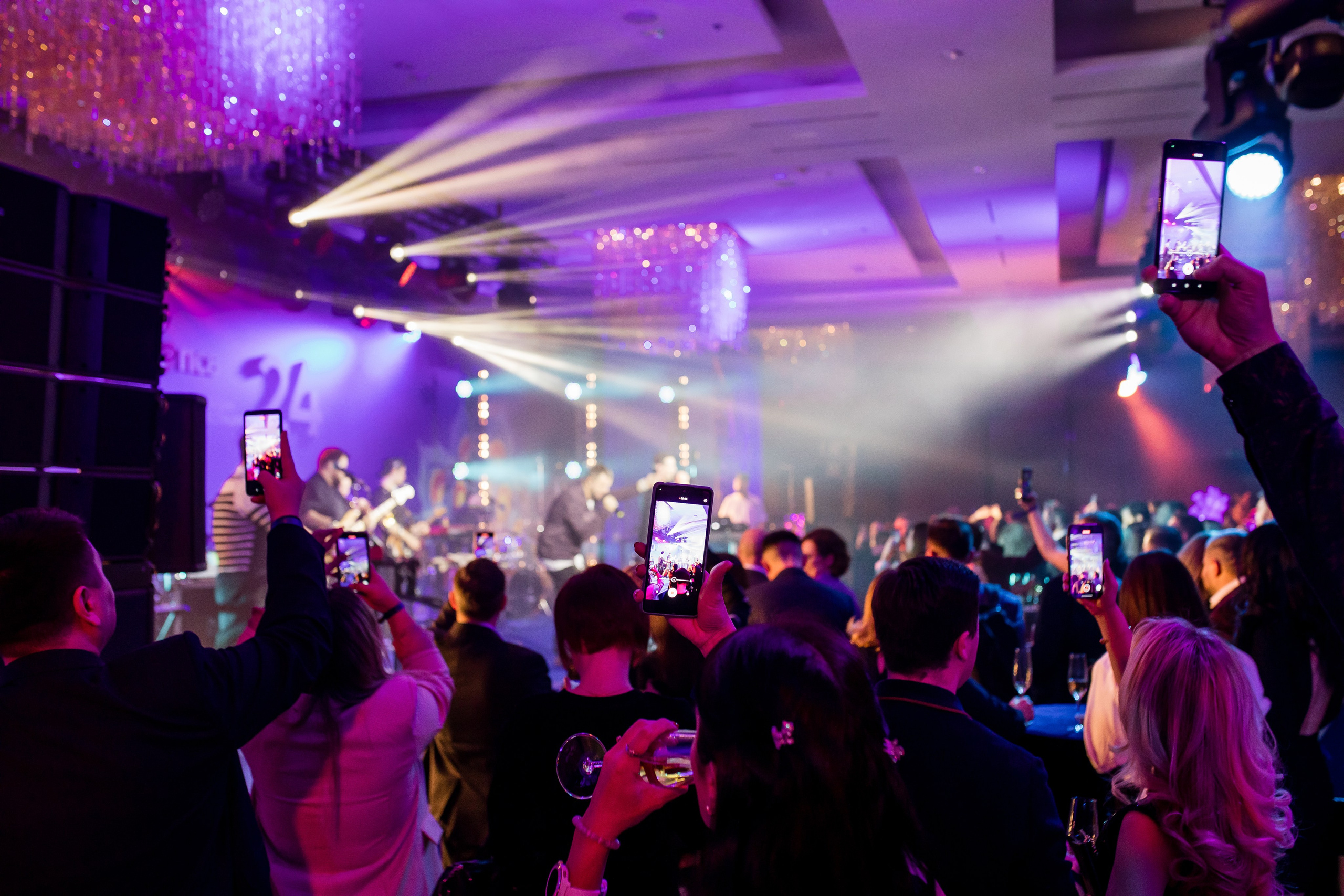 ПСБ. Репортажной и Свадебный фотограф Слава Цесарь