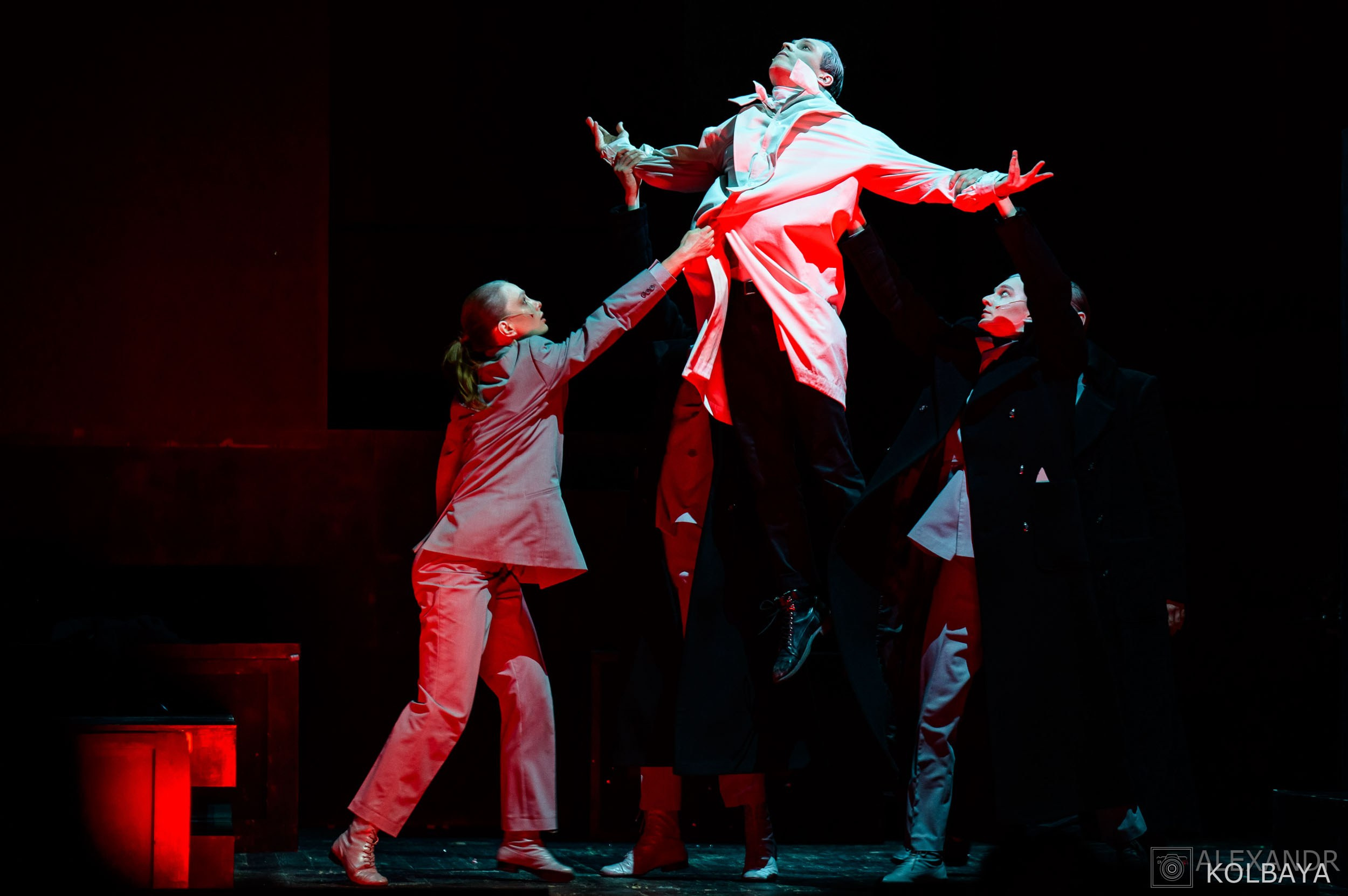 Портрет Дориана Грея (26/03/2024). Концертный и театральный репортажный фотограф в Москве Александр Колбая