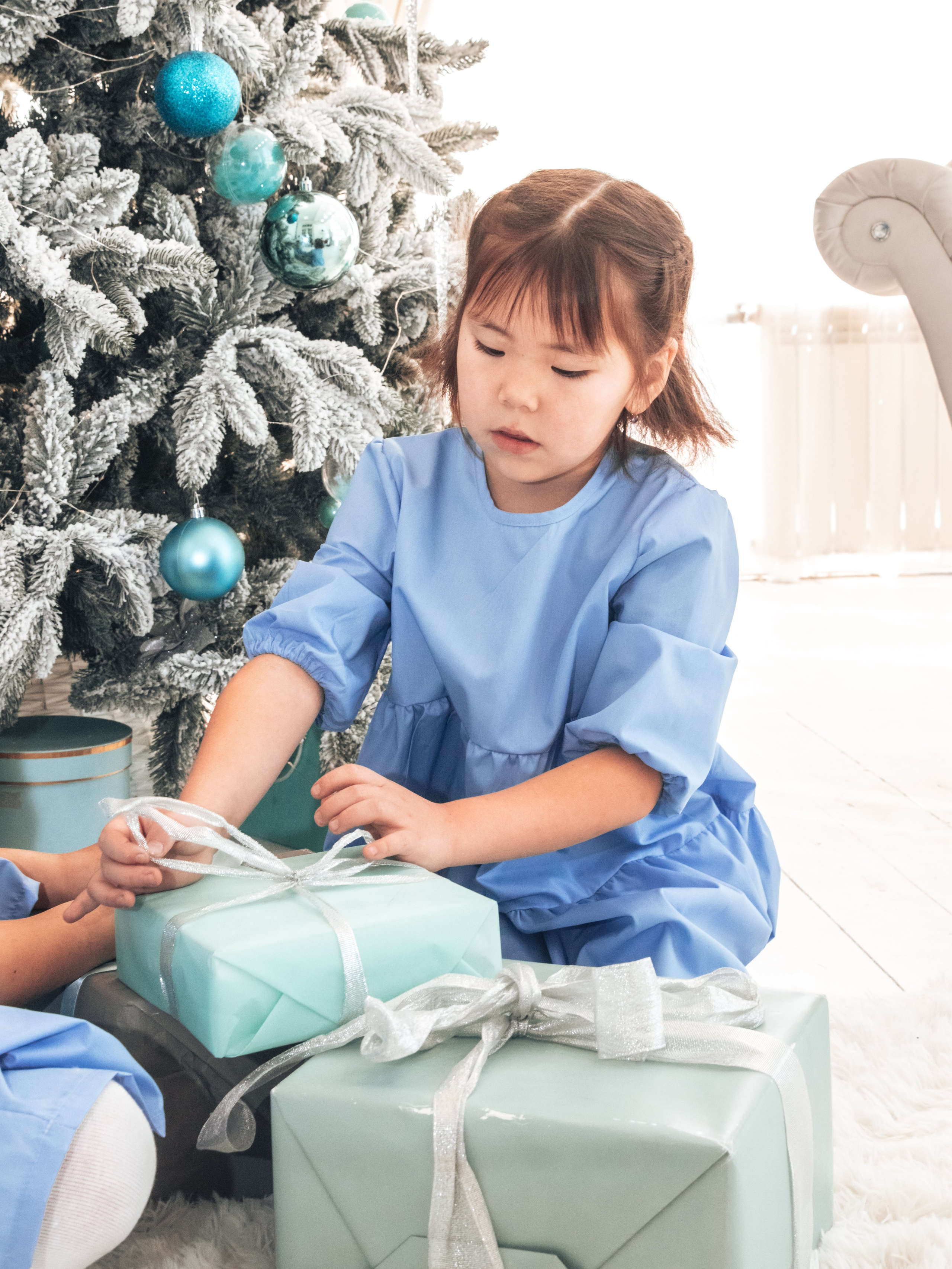 Съёмка прекрасной семьи в зале Лайт. PhotoMeet — Фотограф в Улан-Удэ