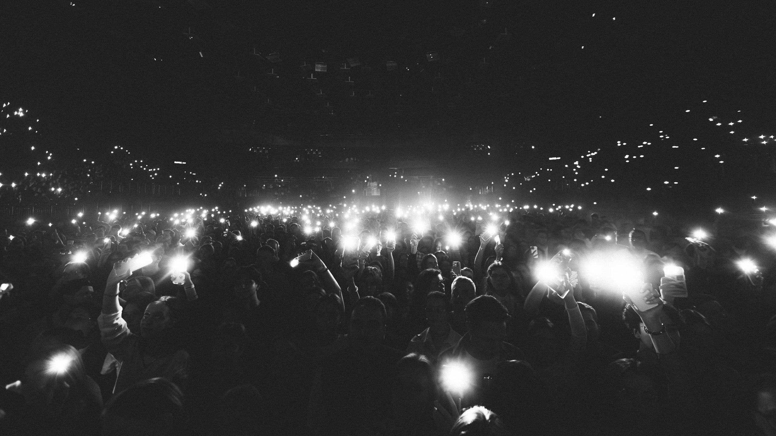 ZOLOTO. Saint-Petersburg 17.4.26. RUSLAN ROZANOV