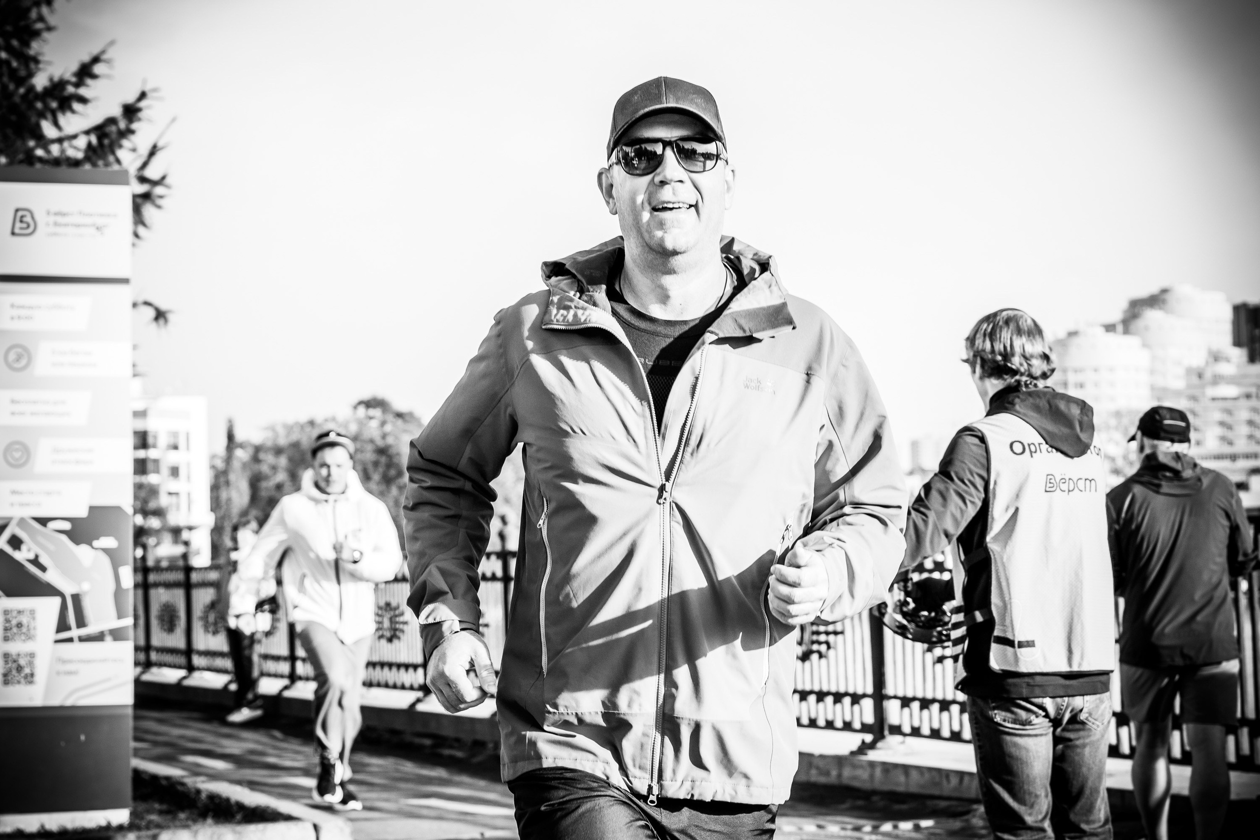 Слава где фотки?