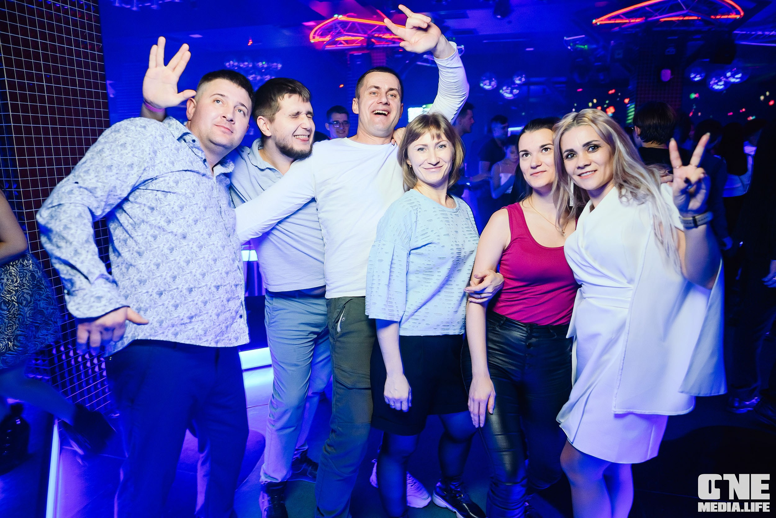 Фоторепортаж репортаж из Планеты. One Media Life: фоторепортажи, фотоотчеты с мероприятий и заведений