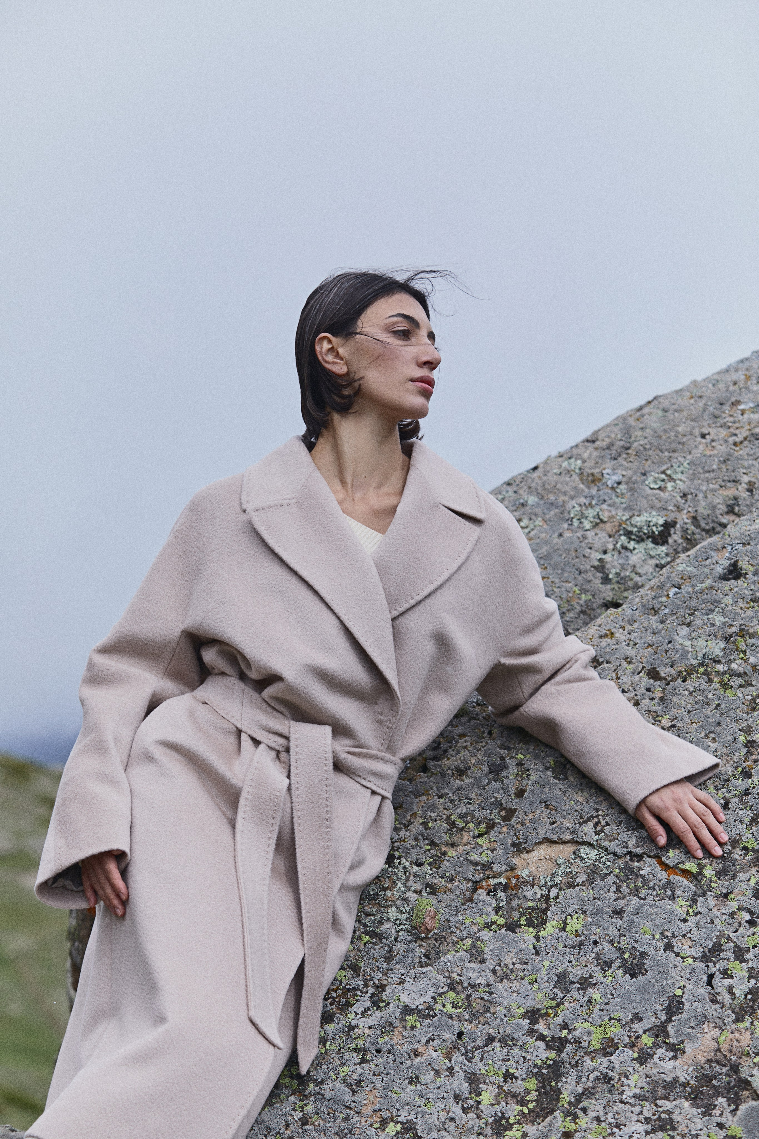 Имиджевая съемка для бренда в горах. Фотограф Продюсер в горах КБР / Москва  Нальчик Горы