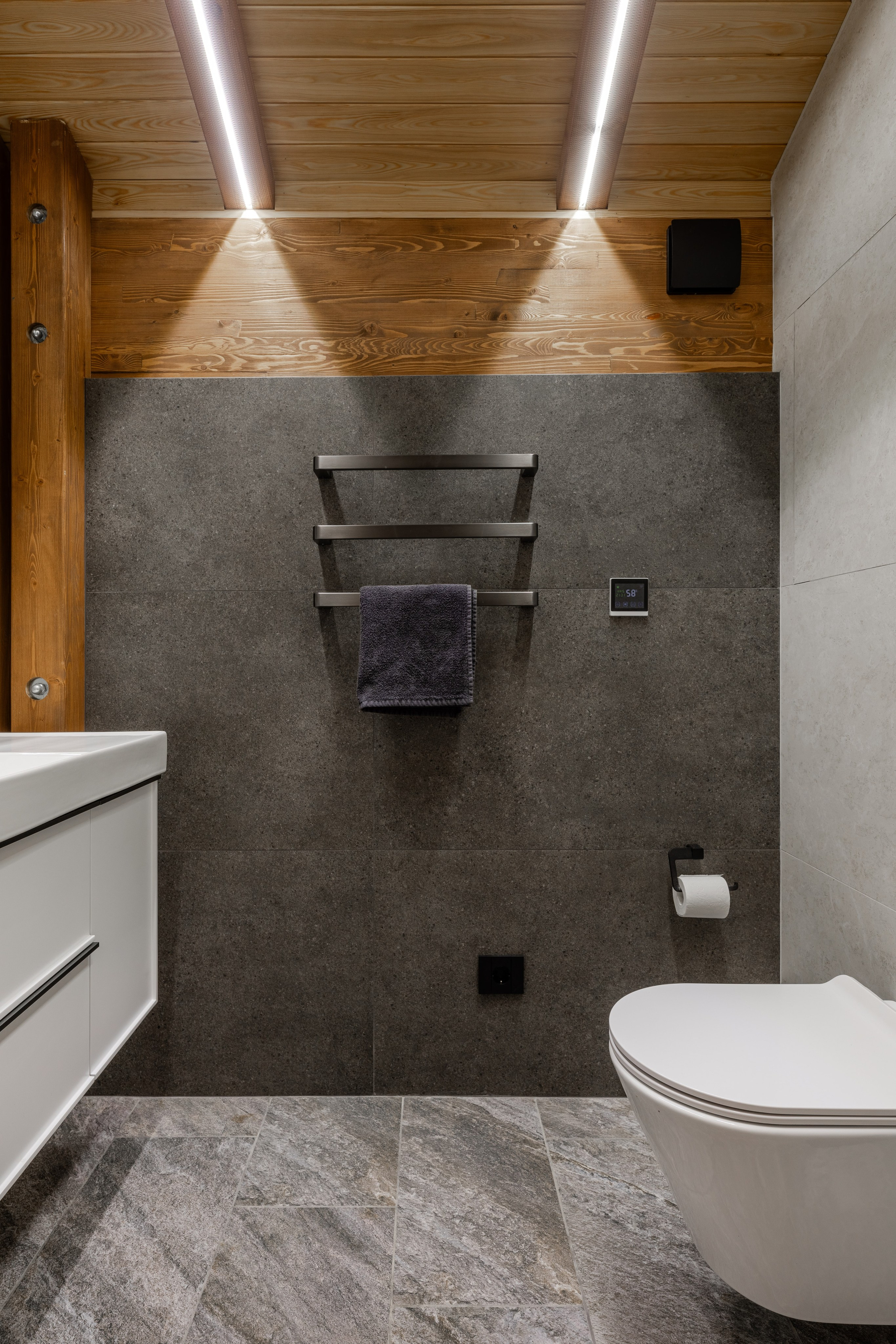 Интерьерная фотосъёмка загородного дома площадью 300 кв м в п. Эстосадок. Интерьерный фотограф Москва