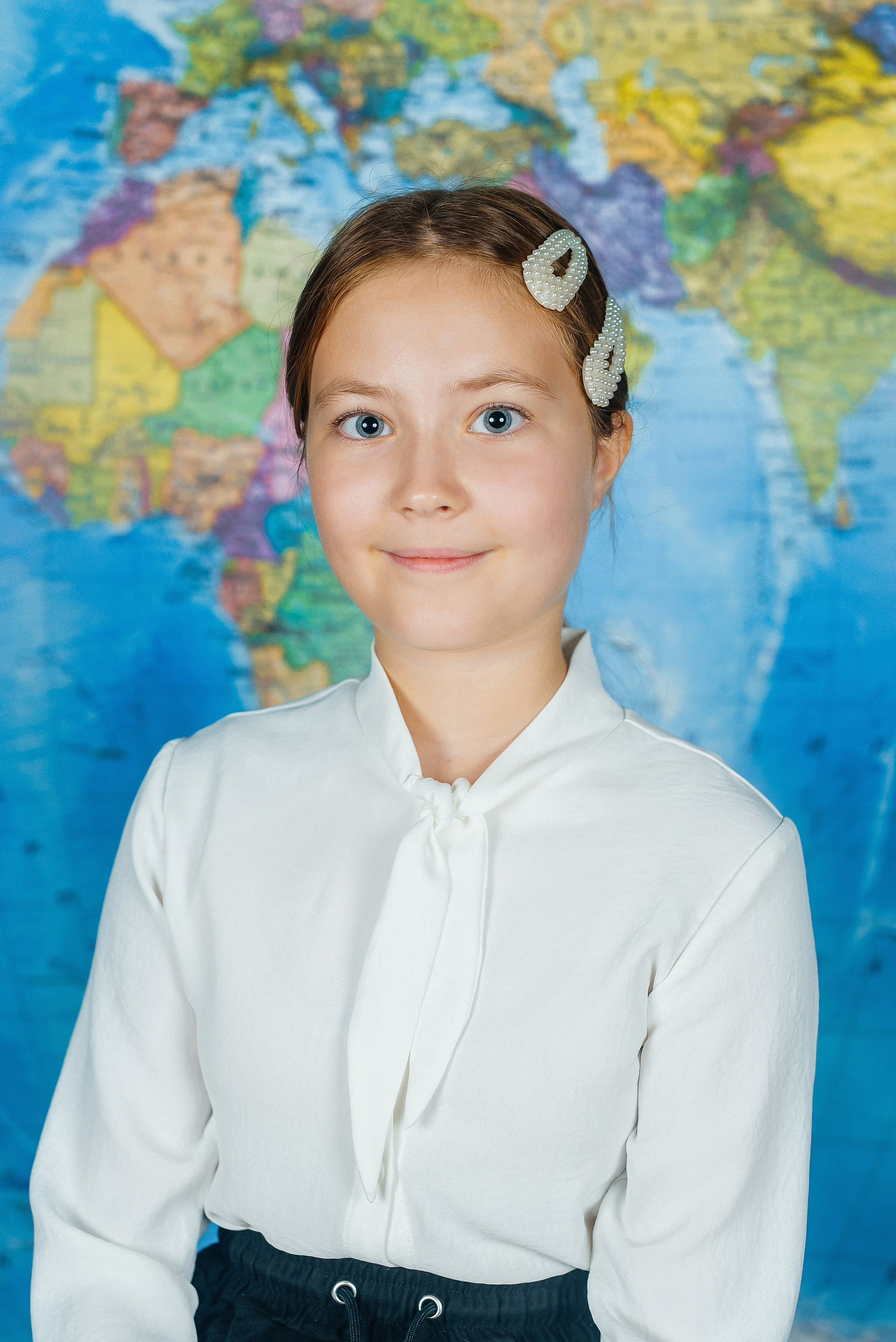 На фоне карты. Семейный фотограф в Барнауле