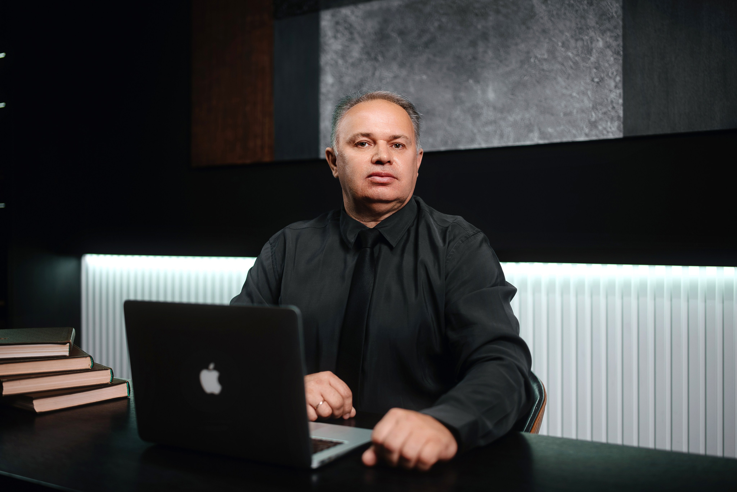 Виталий. Индивидуальный, парный и деловой фотограф в Минке Малаев Владислав