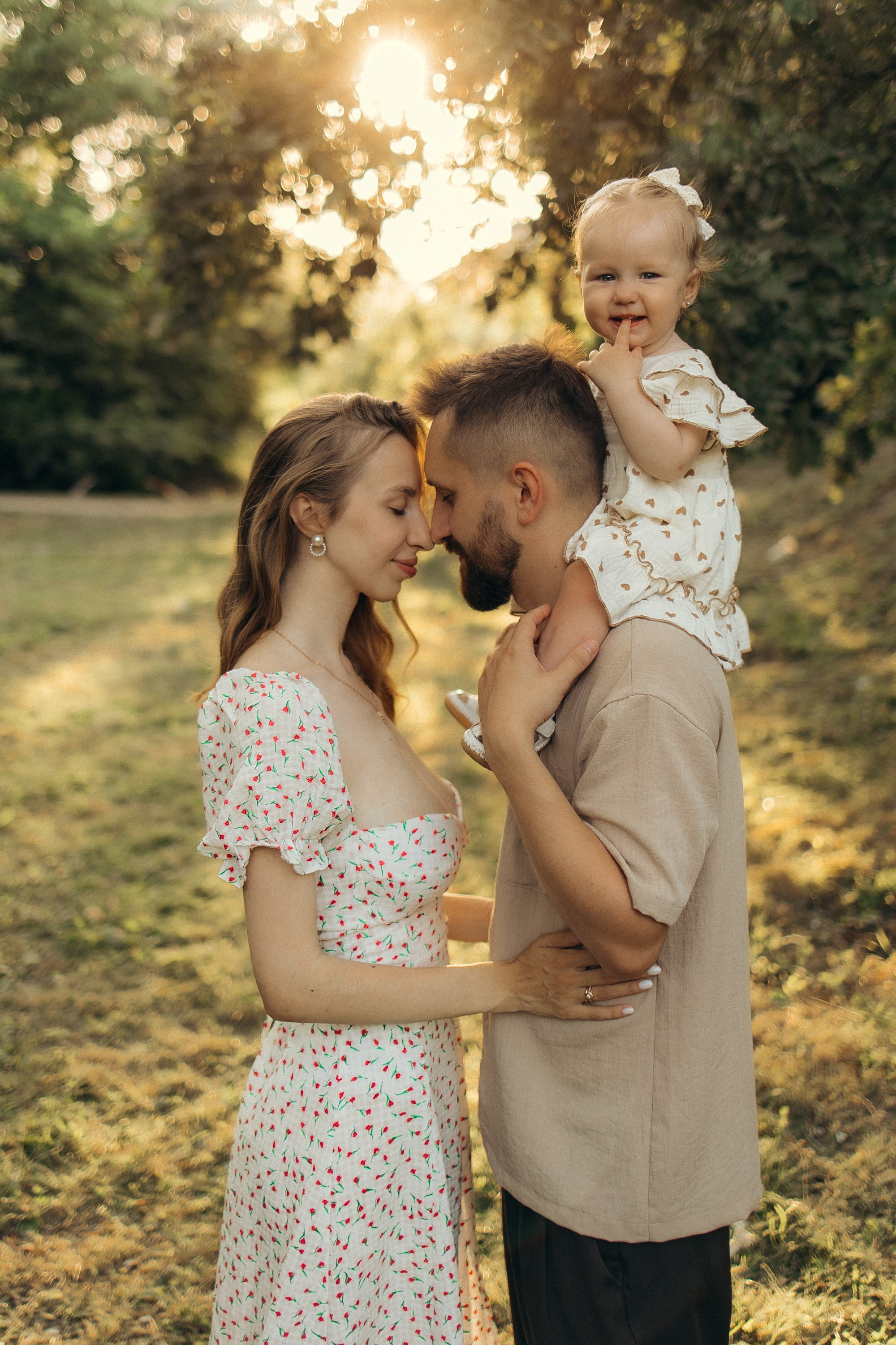 Игорь, Мария и Анютка — дендрарий. Семейный фотограф в Краснодаре Храмова Анна
