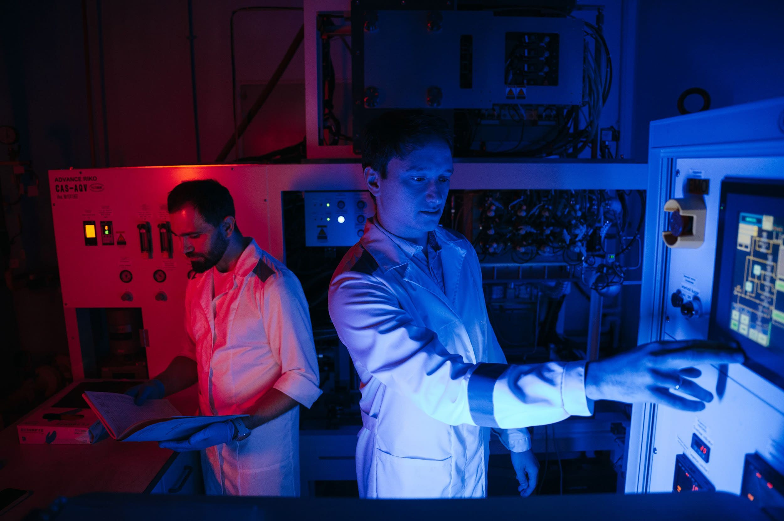 RND LAB. Владимир Дьяконов — Индустриальный и репортажной фотограф в России