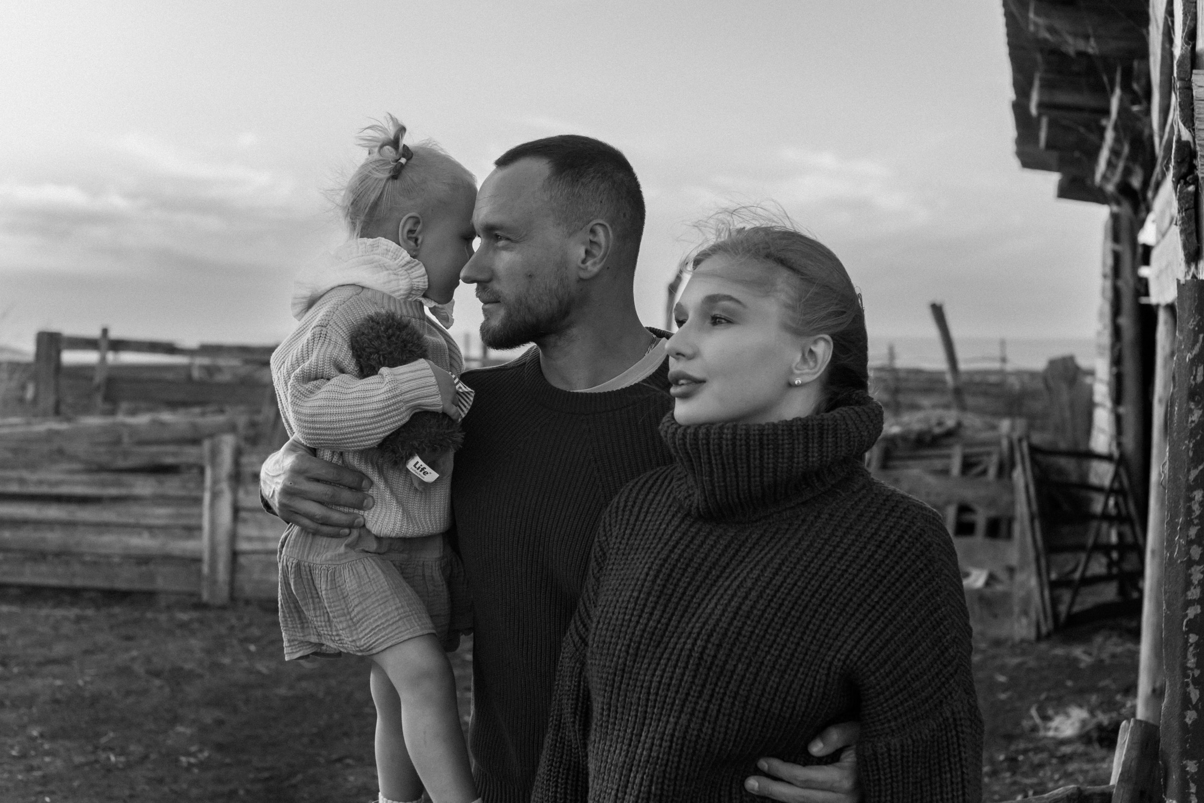 Артем Настя и Николь. Семейный фотограф в Волгодонске Краченцева Анна