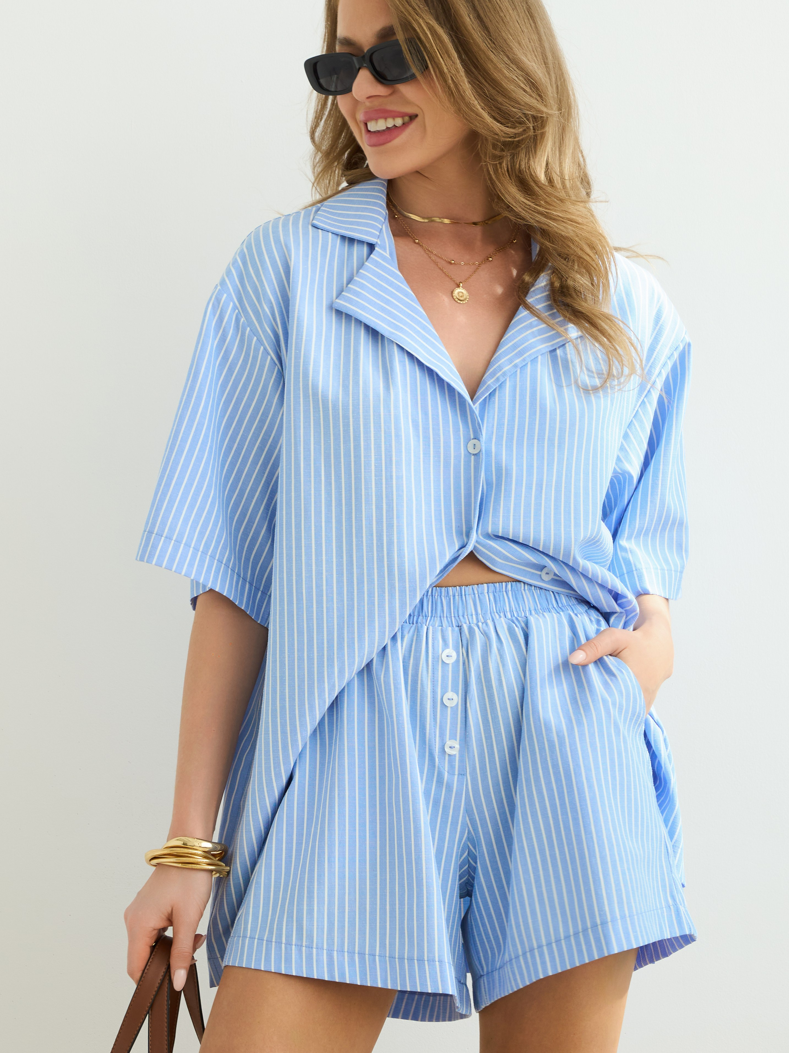 Брюки, жилетки и летние костюмы. Фотограф Валерий Федяев | vallerzu