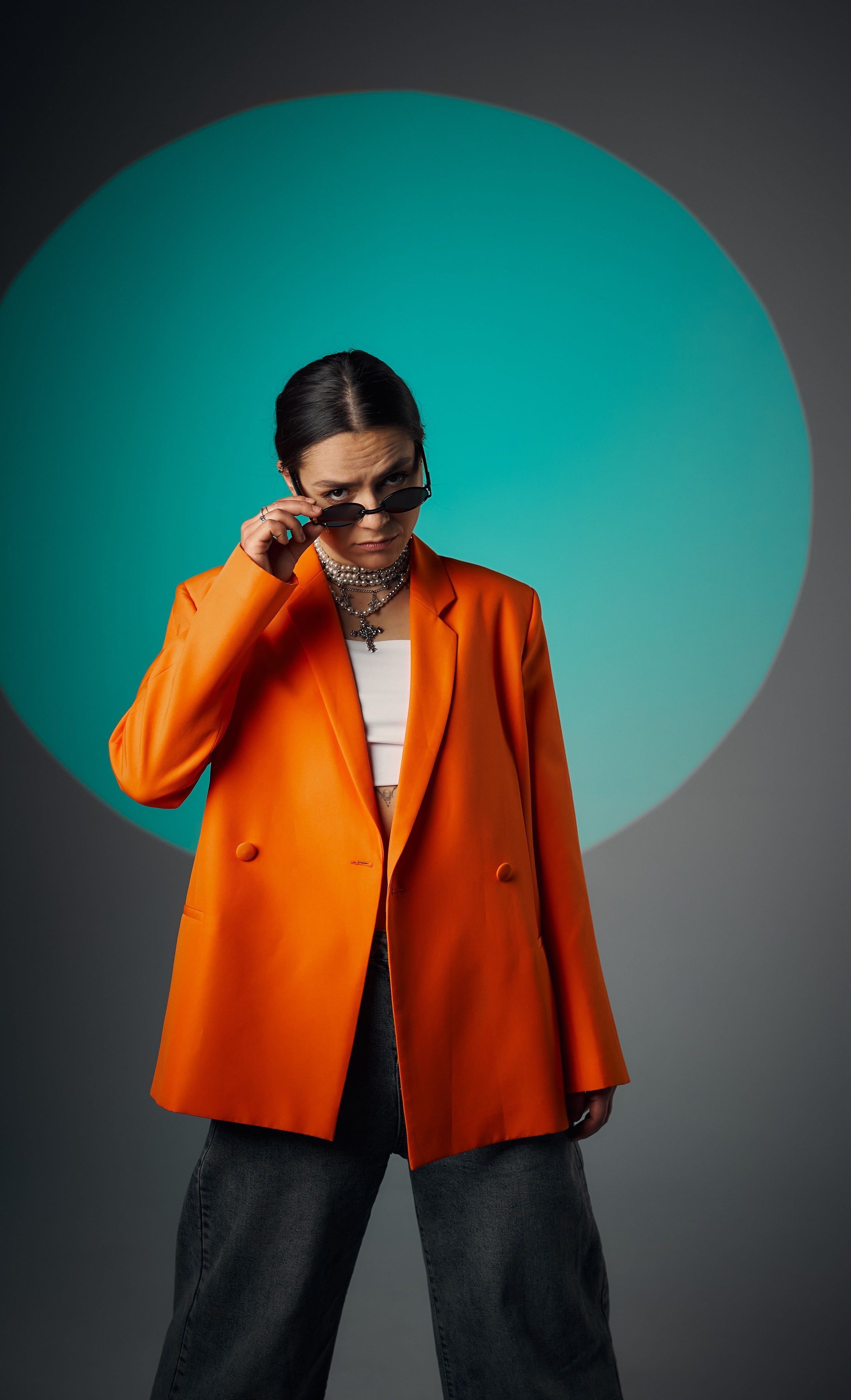 Фотосессия в студии по отличной цене. Студийный фотограф Евгений Опарин