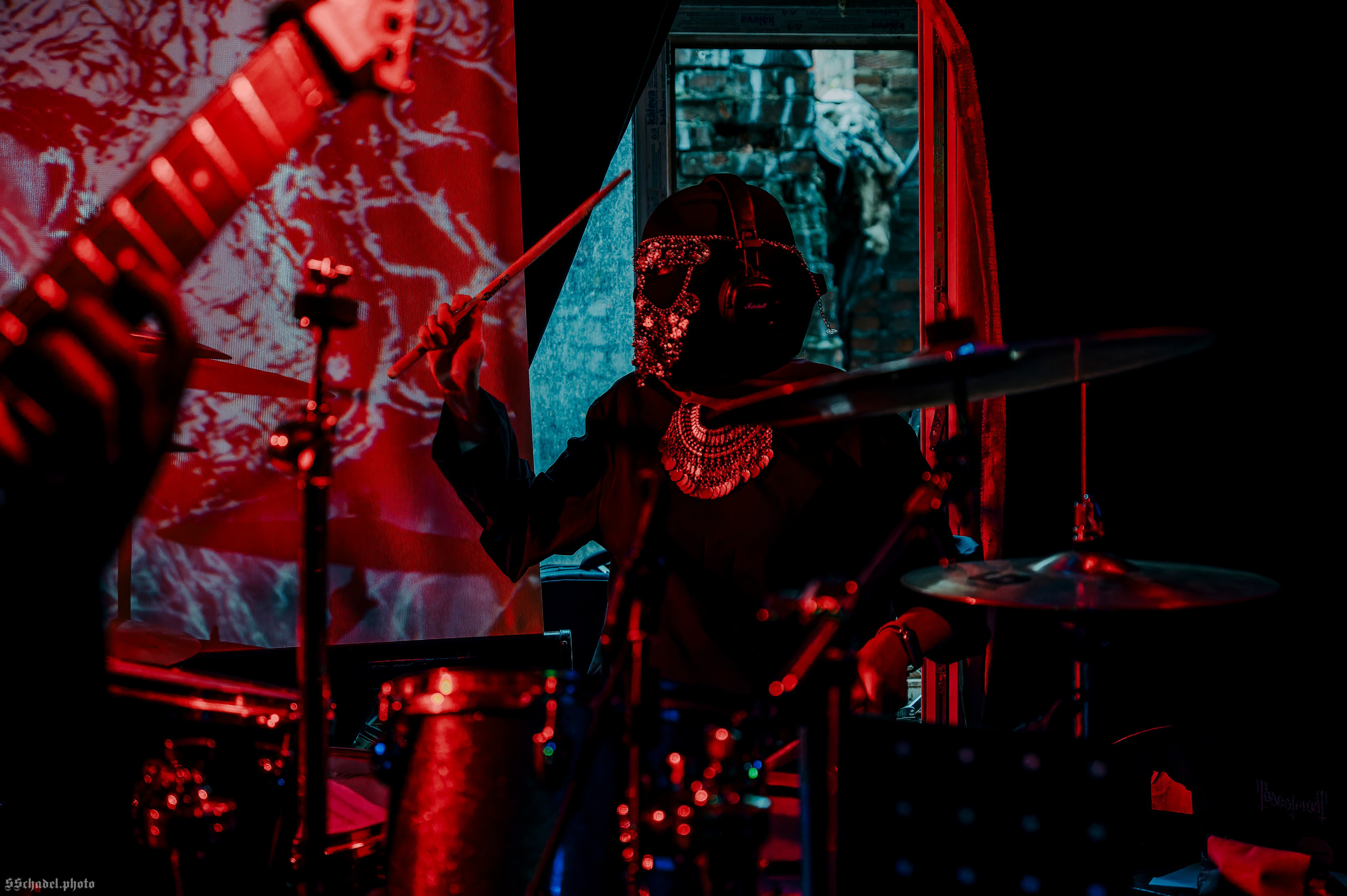 ILLA 21.06.26. We will make everything metal!