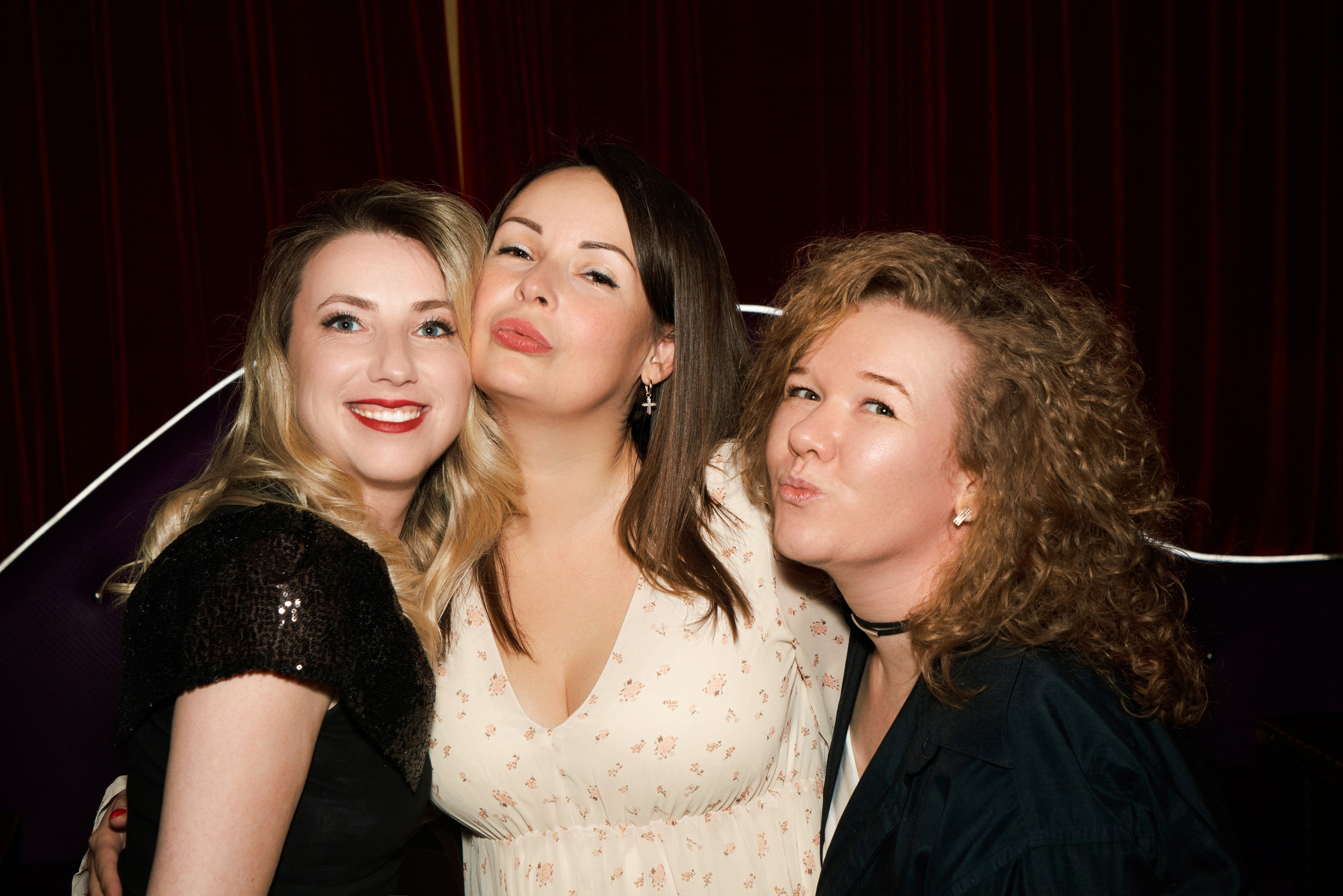 День рождения в стиле «вспышка в лоб» fashion. Свадебный, семейный и контент фотограф в Санкт- Петербурге Елена Грие