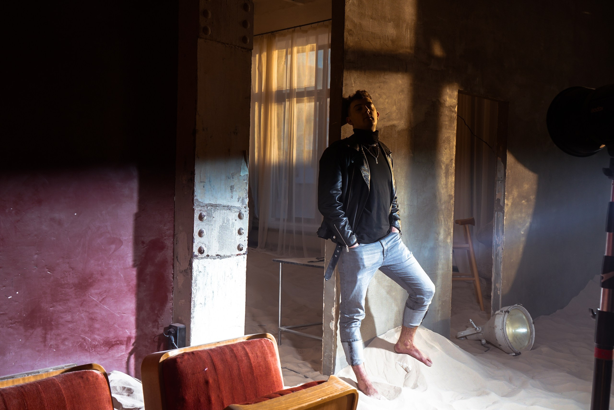 Художественная съёмка в студии. Мужской портрет. Свадебный, семейный и контент фотограф в Санкт- Петербурге Елена Грие