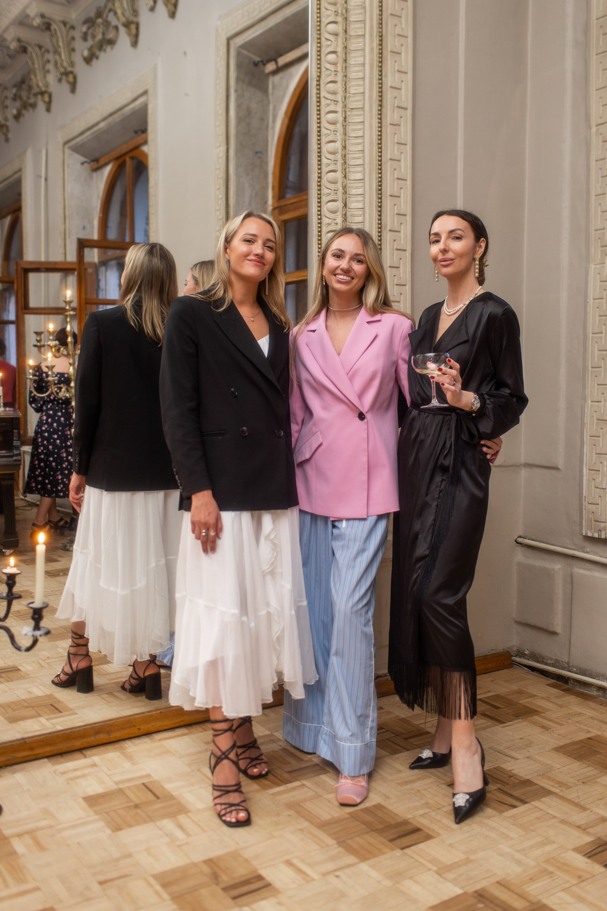 Кинопоказ в особняке. Фотограф в Москве Десятова Ксения