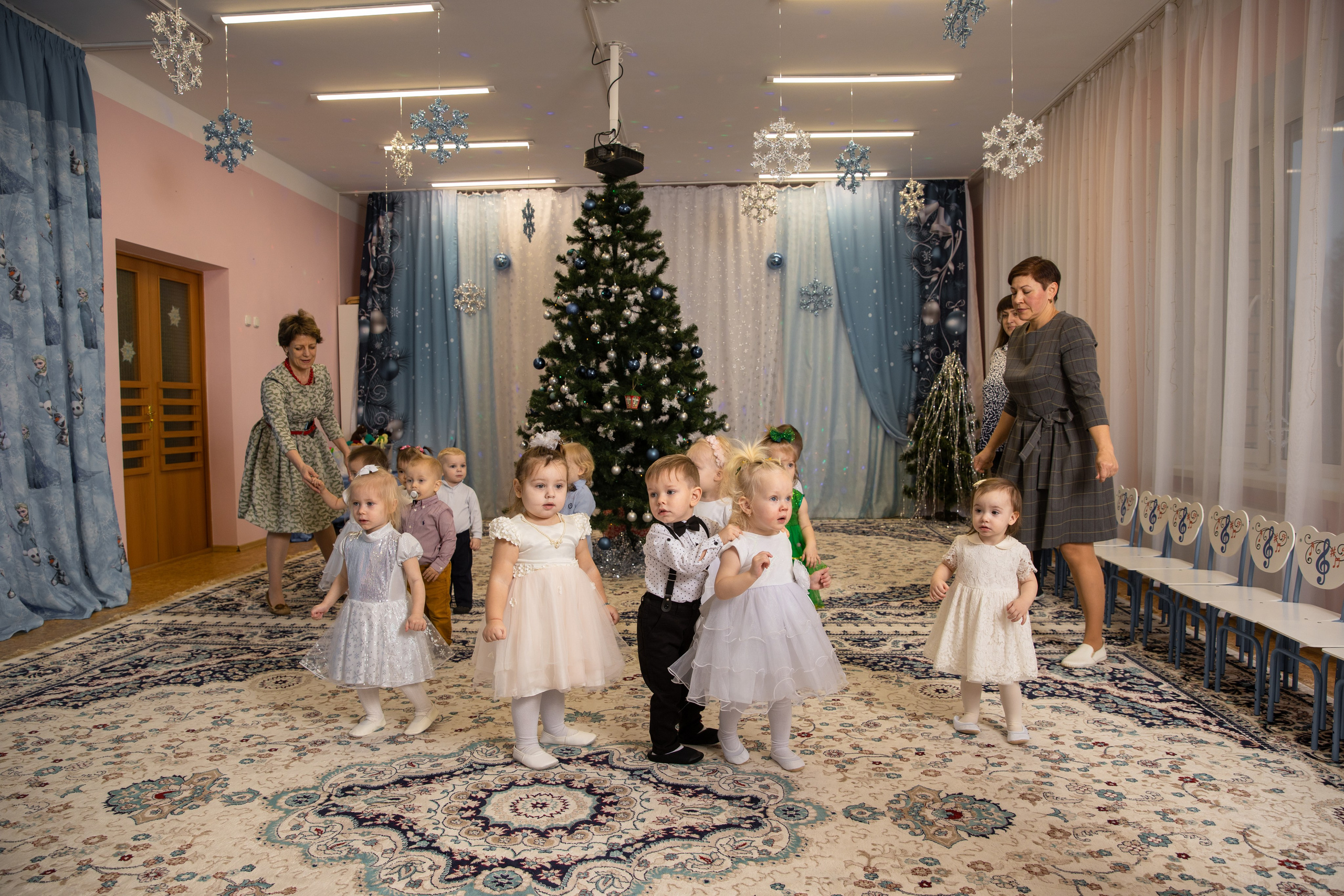 Новогодний утренник Успех. Фотограф в Железнодорожном и Балашихе