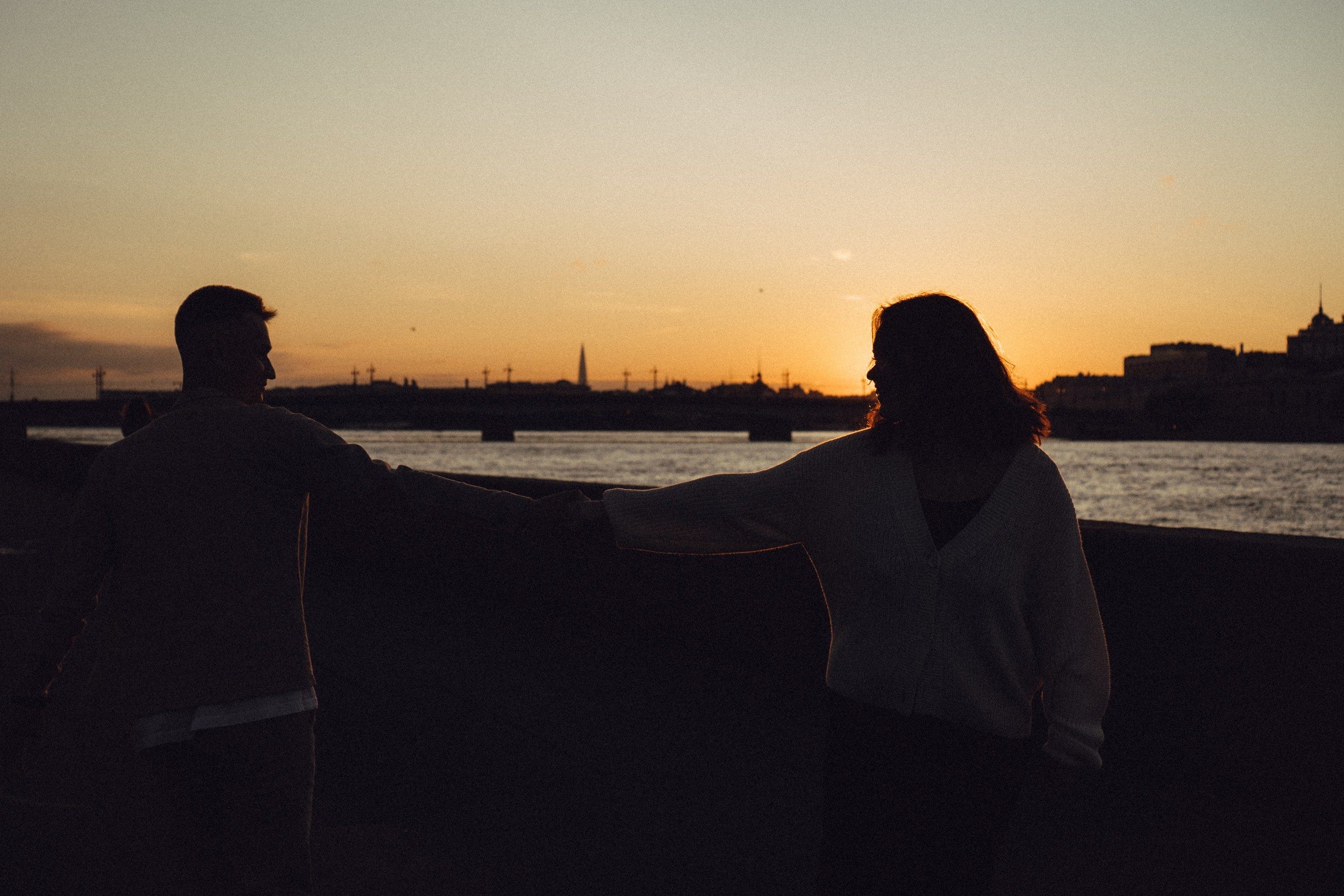 Любовная прогулка на закате. Профессиональный фотограф, Санкт-Петербург — Виктория Богомолова