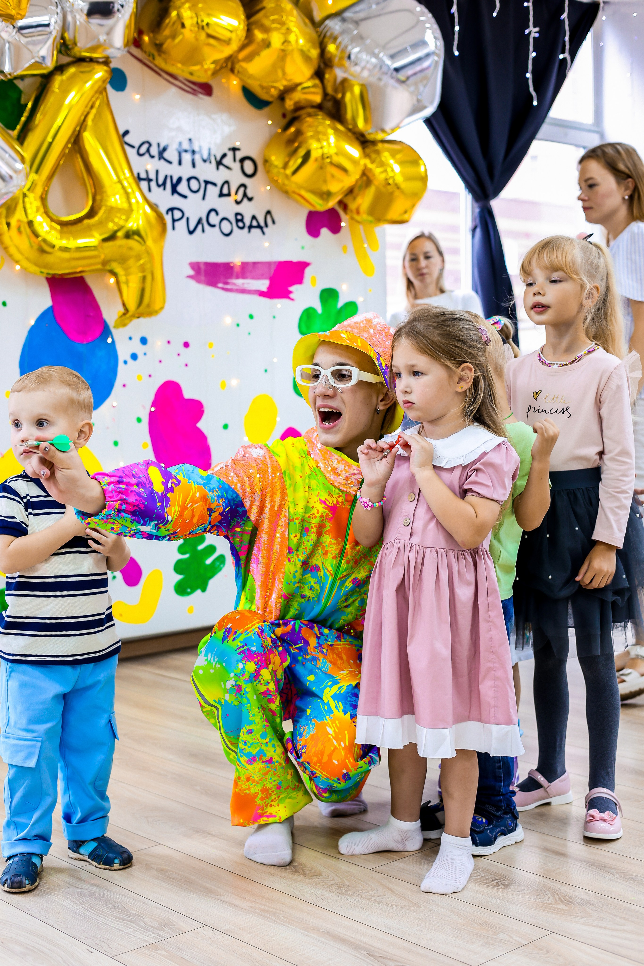 Арина 4 года. Kids Point. Фотограф Диана Воробьева Нижний Новгород