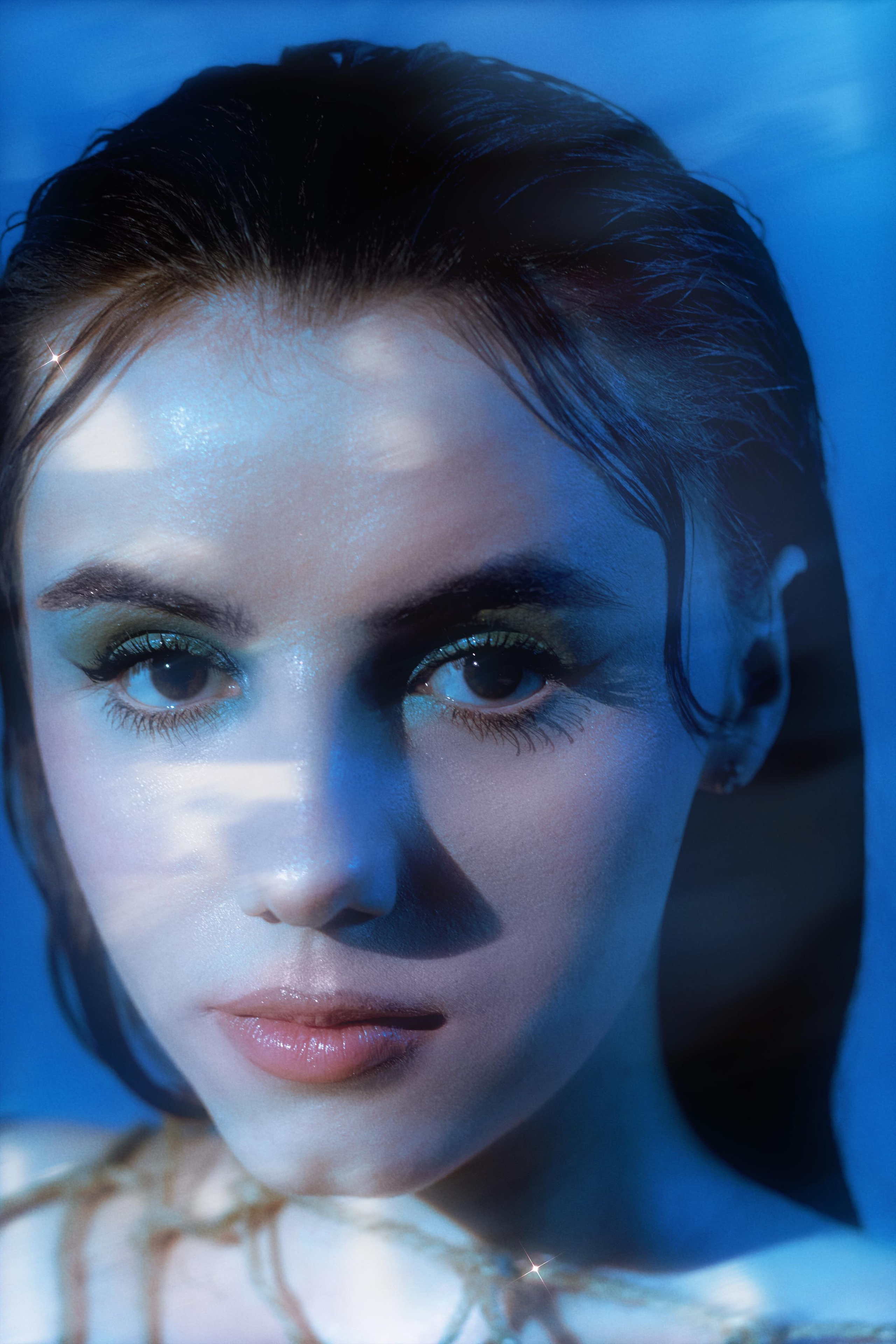 WaterWorld. Fashion photographer in Prague Kisel Ekaterina