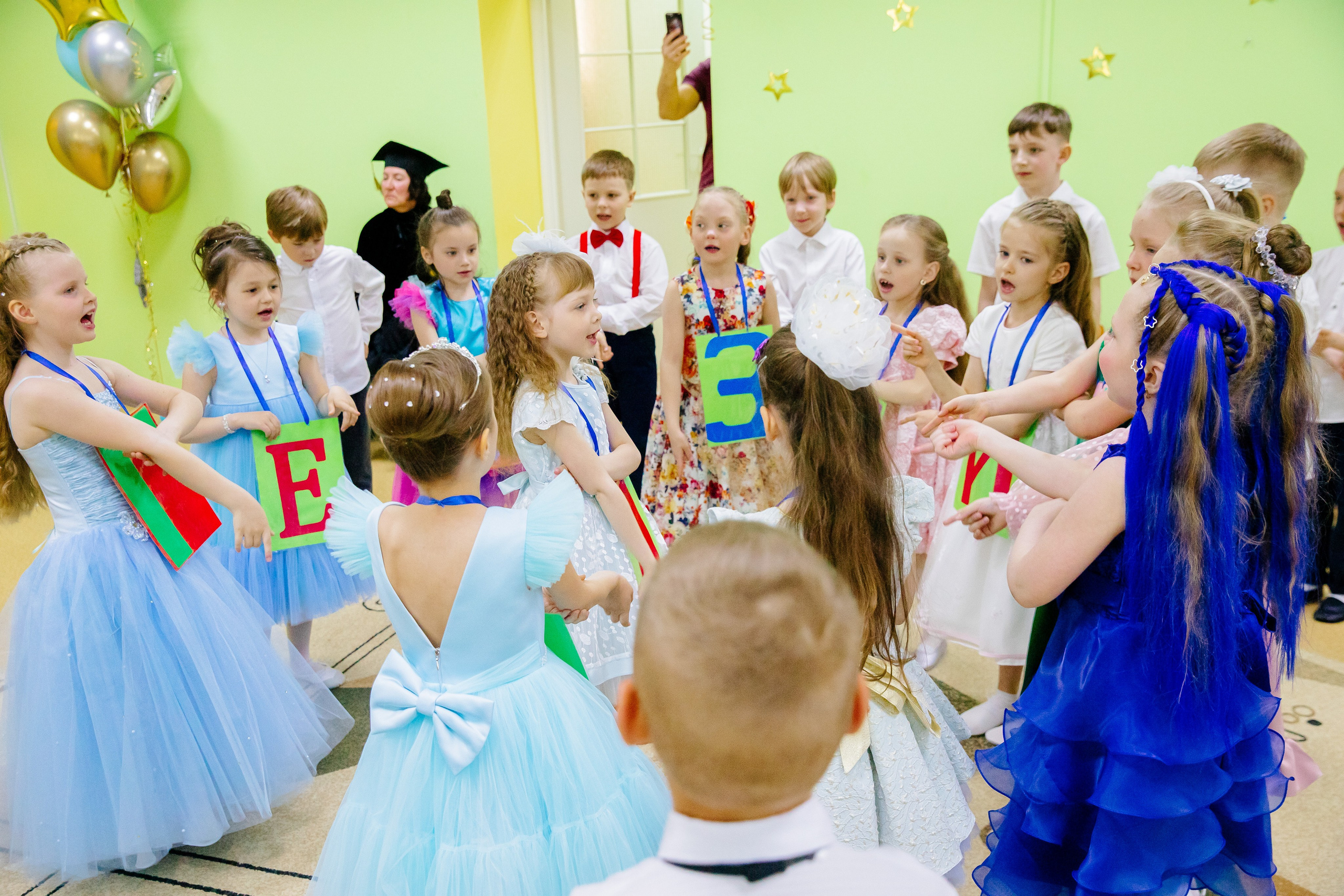 Выпускной Детского сада. Репортажный и портретный фотограф в Екатеринбурге Гизатуллин Марат