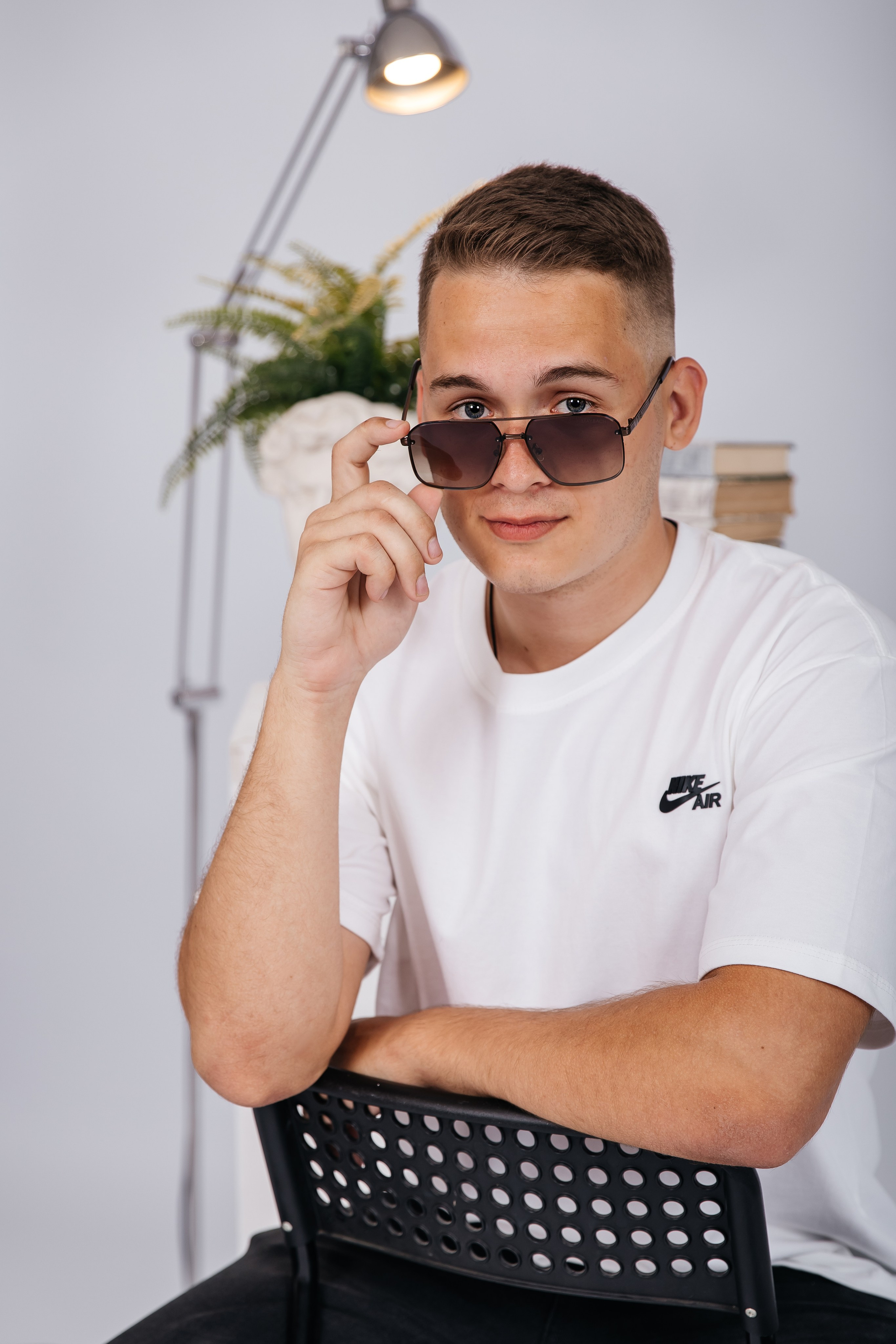 Фотосессия в старших классах Крымск. Фотограф Любава Колесник. Выпускные альбомы в Крымском районе