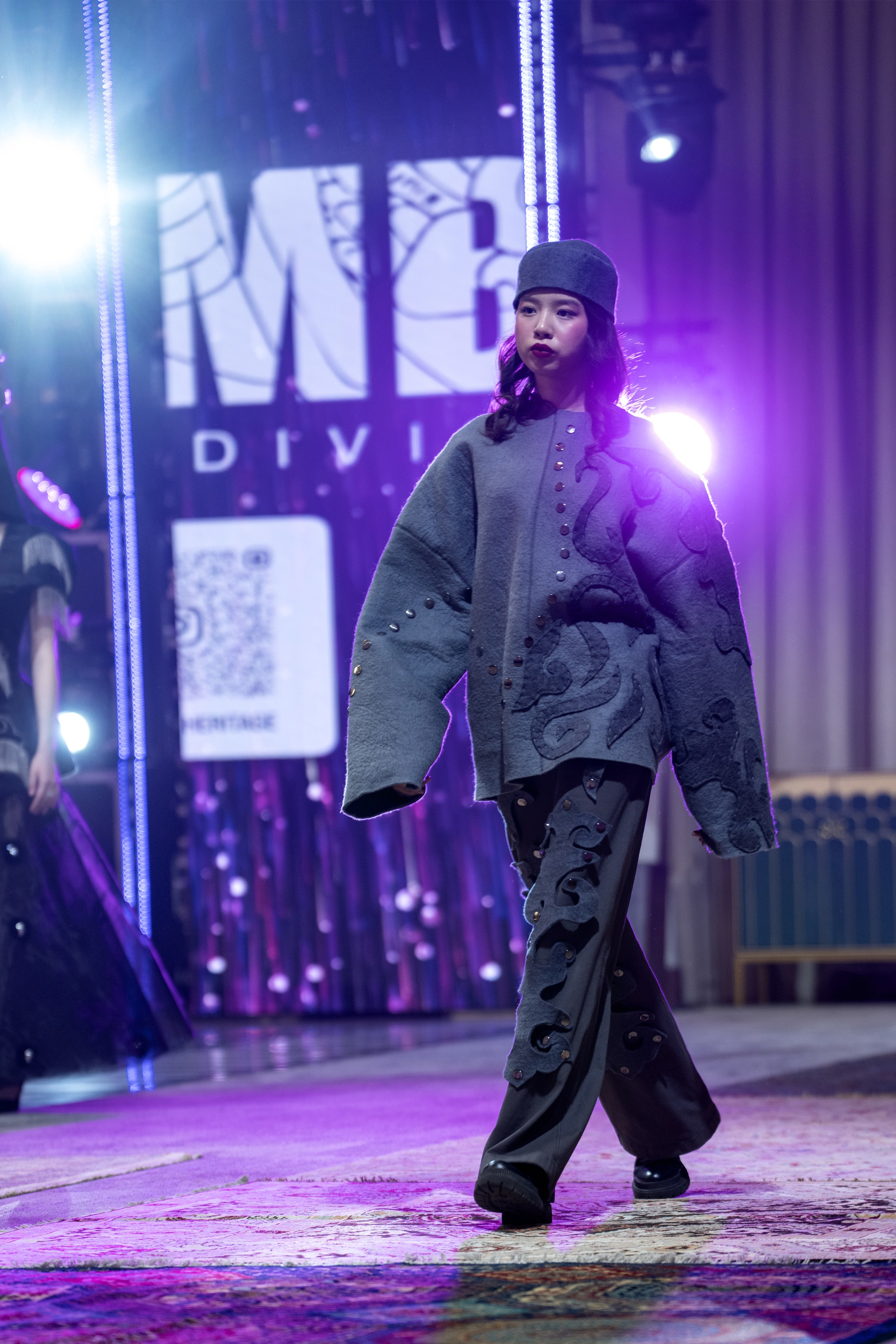 Zhamby. Сайт Алматинского НЮ АРТ, будуар и фэшн фотографа Дениса Карпенко