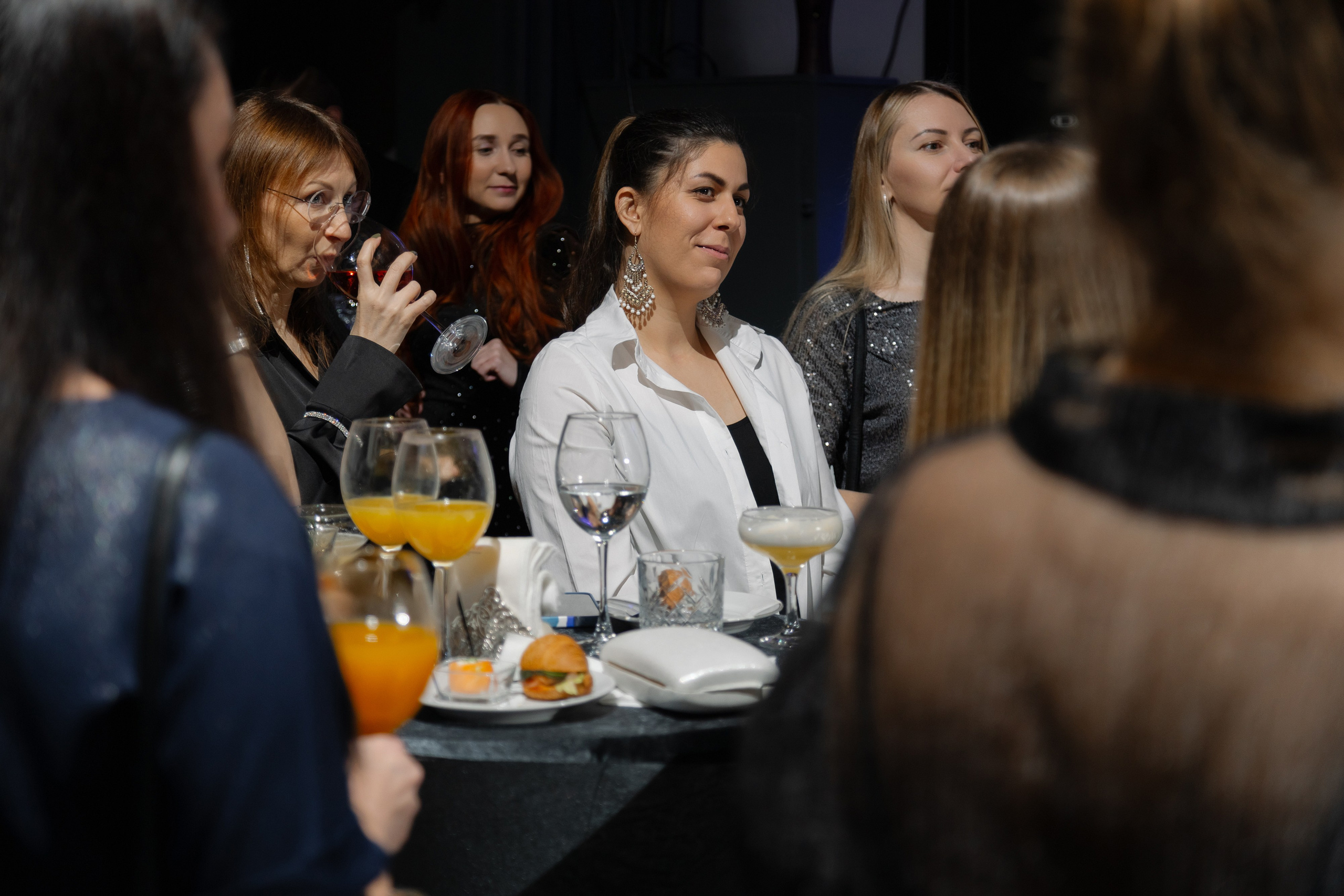 Корпоративная фотосъемка для CD-LIFE на площадке Partyson. Свадебный фотограф в Минске/Беларуси Сергей Спиридонов