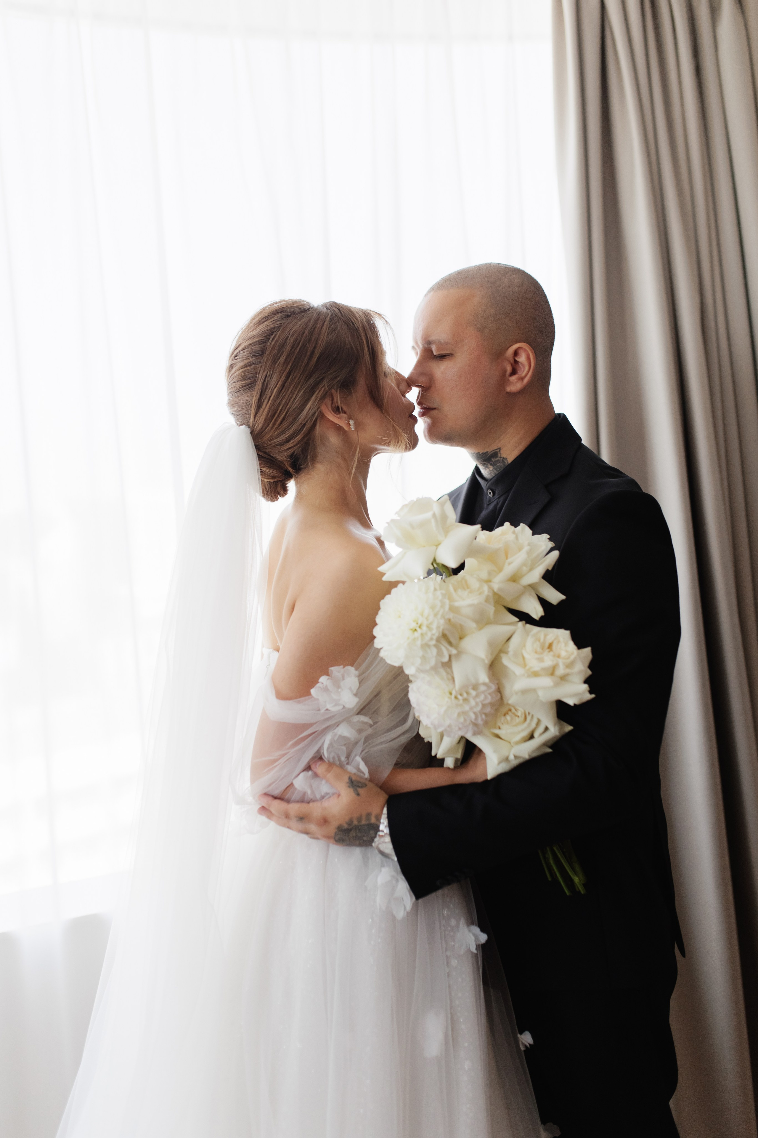 Свадебная фотосессия в Краснодарском отеле Marriott. Фотограф в Краснодаре Анна Худокормова. Свадебные, семейные, детские фотосессии