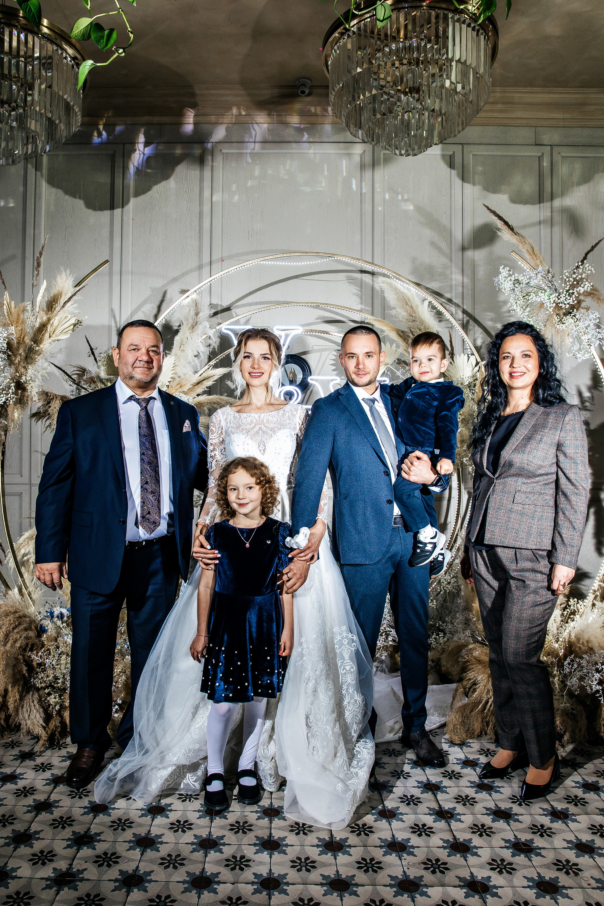 V & V. Свадебный и семейный фотограф в Краснодаре Анастасия Прудко