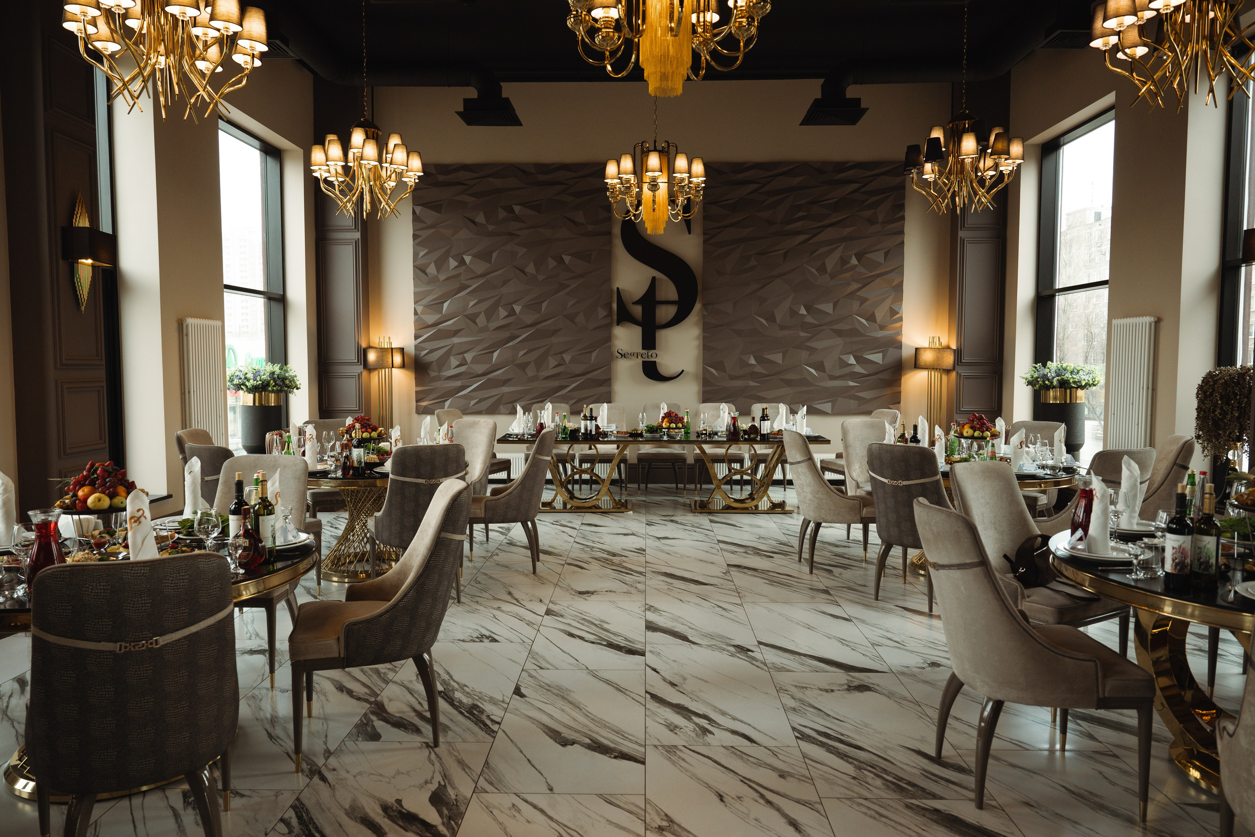 Юбилей 70 лет. Фотограф Москва Настя Профотовна. Репортажные, свадебные и контент фотосессии