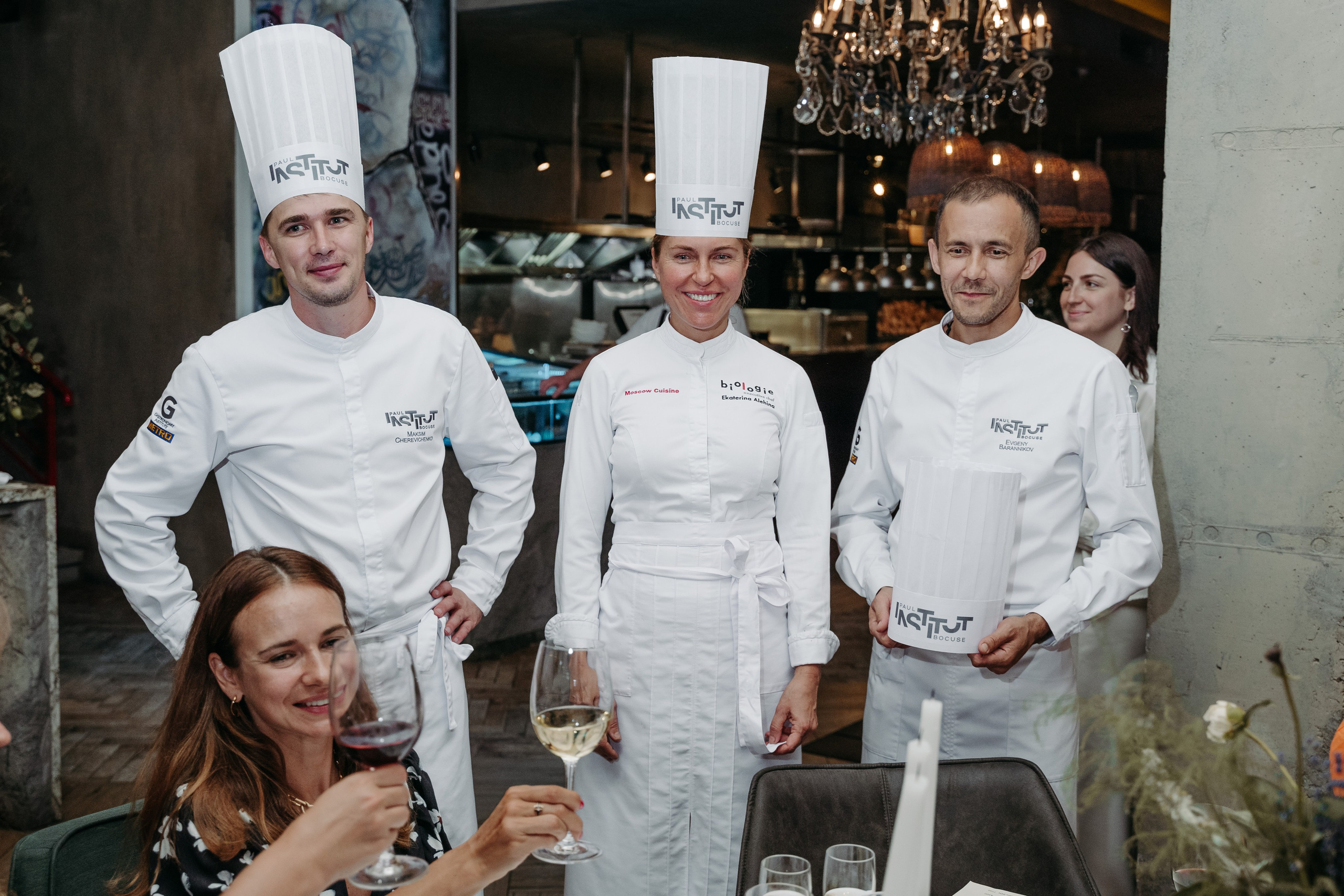 Открытый ужин с Mishlen Шеф Поварами. Репортажный и свадебный фотограф в Москве Рая Небогатова